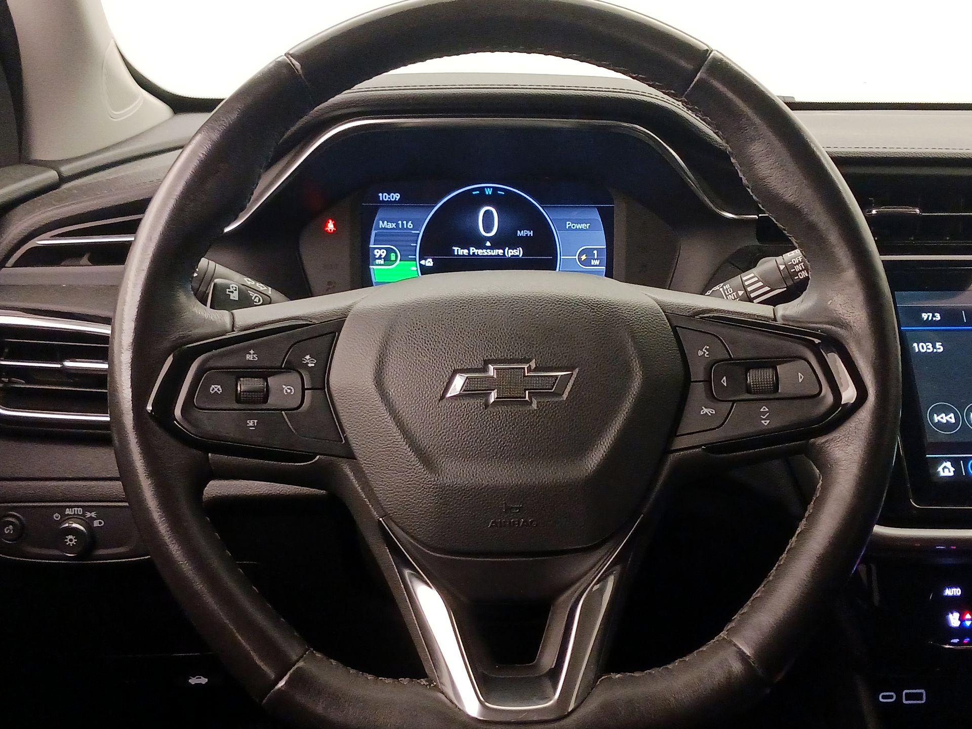 Thumbnail: 2023 Chevrolet Bolt EUV - 10