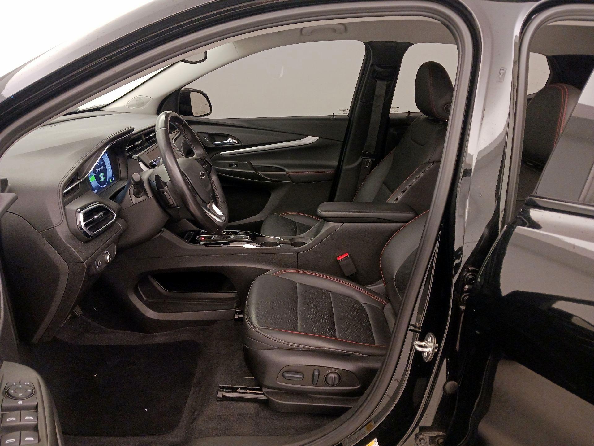 Thumbnail: 2023 Chevrolet Bolt EUV - 11