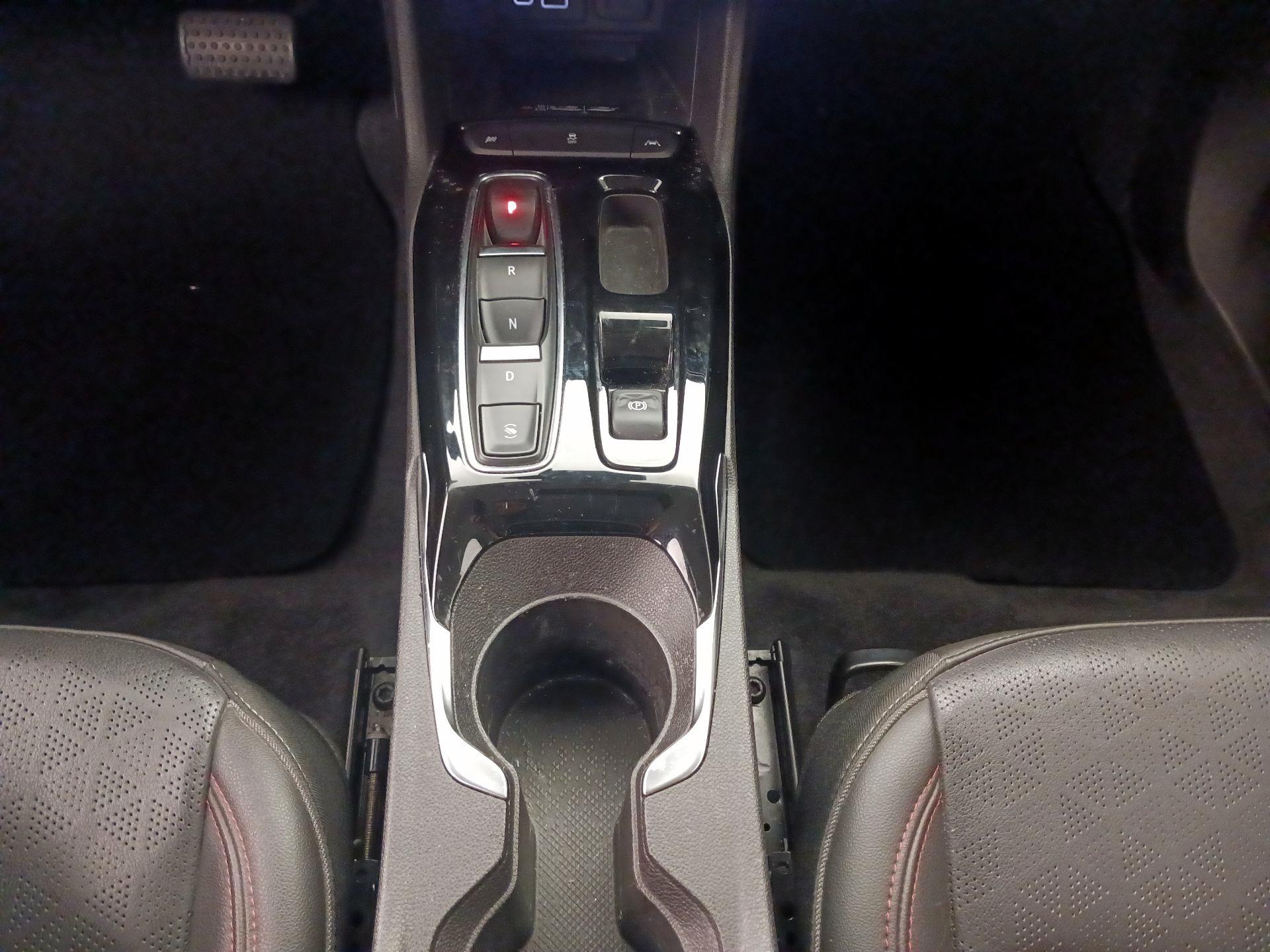 Thumbnail: 2023 Chevrolet Bolt EUV - 17