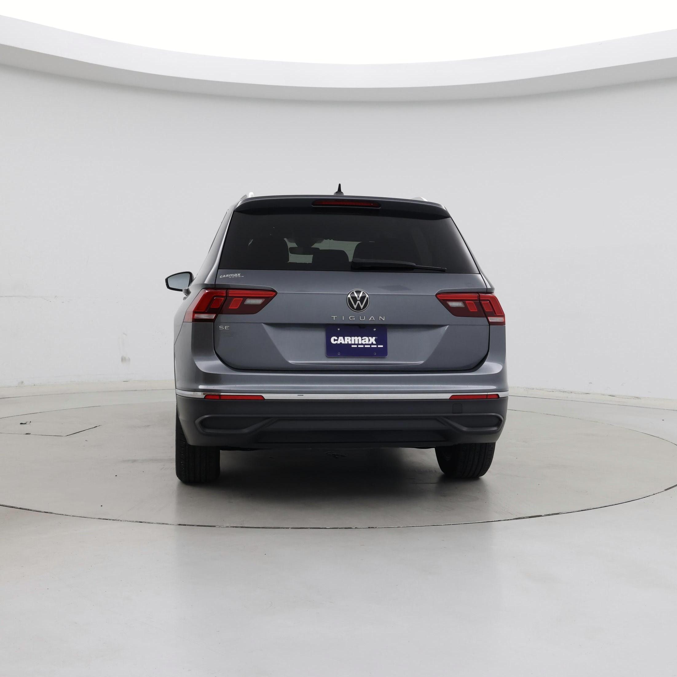 Thumbnail: 2023 Volkswagen Tiguan - 6