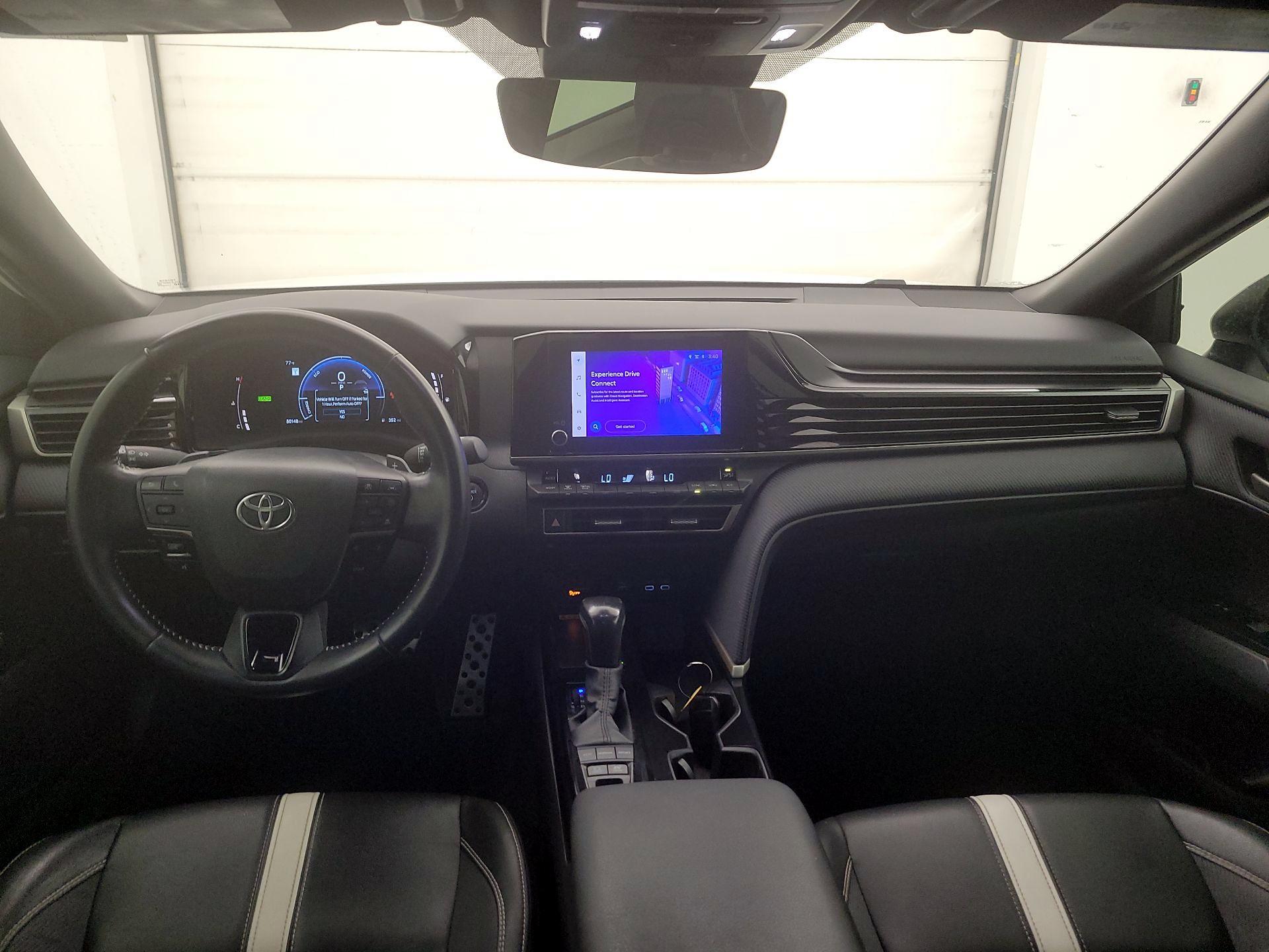 Thumbnail: 2025 Toyota Camry - 9