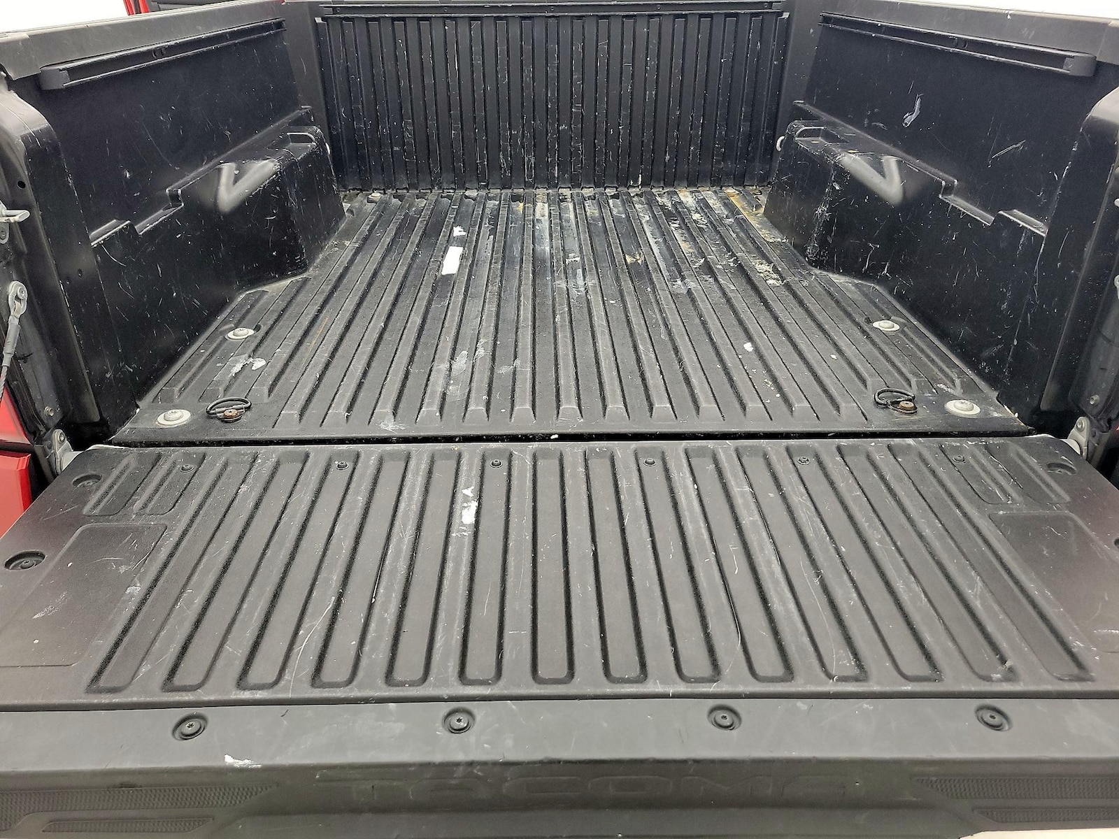 2024 Toyota Tacoma SR5 - Photo 19