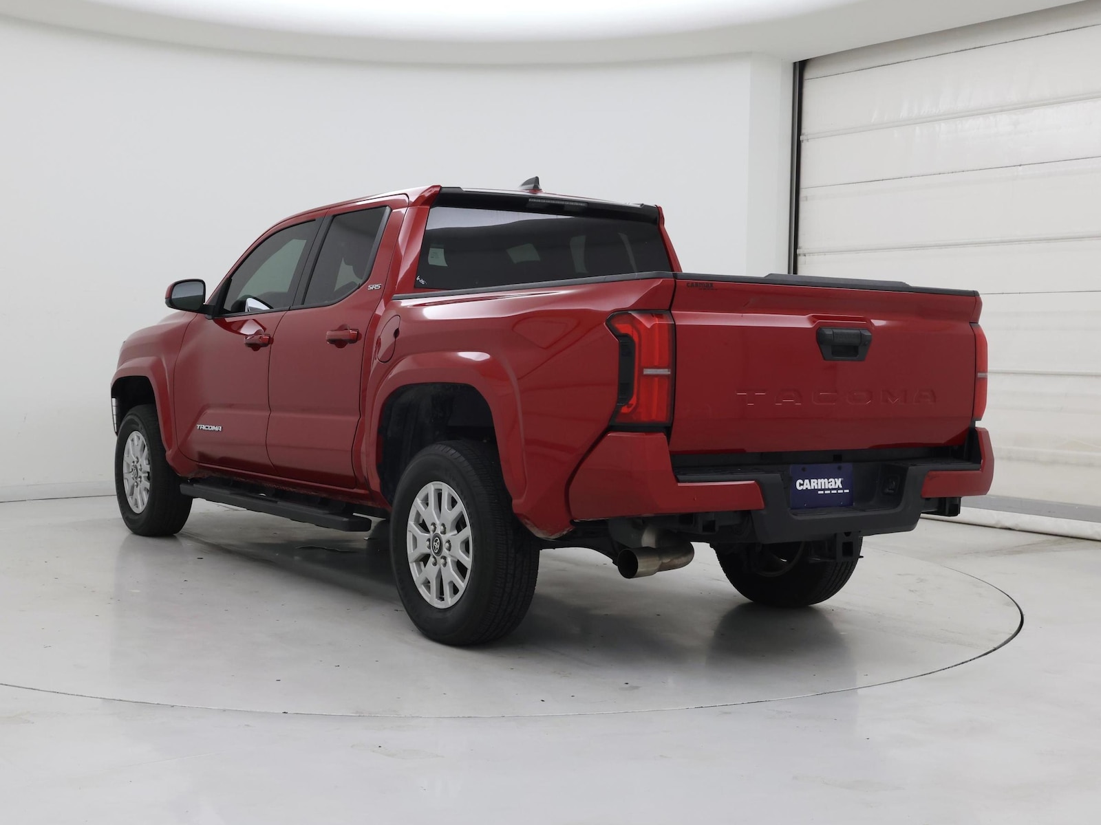 2024 Toyota Tacoma SR5 - Photo 3