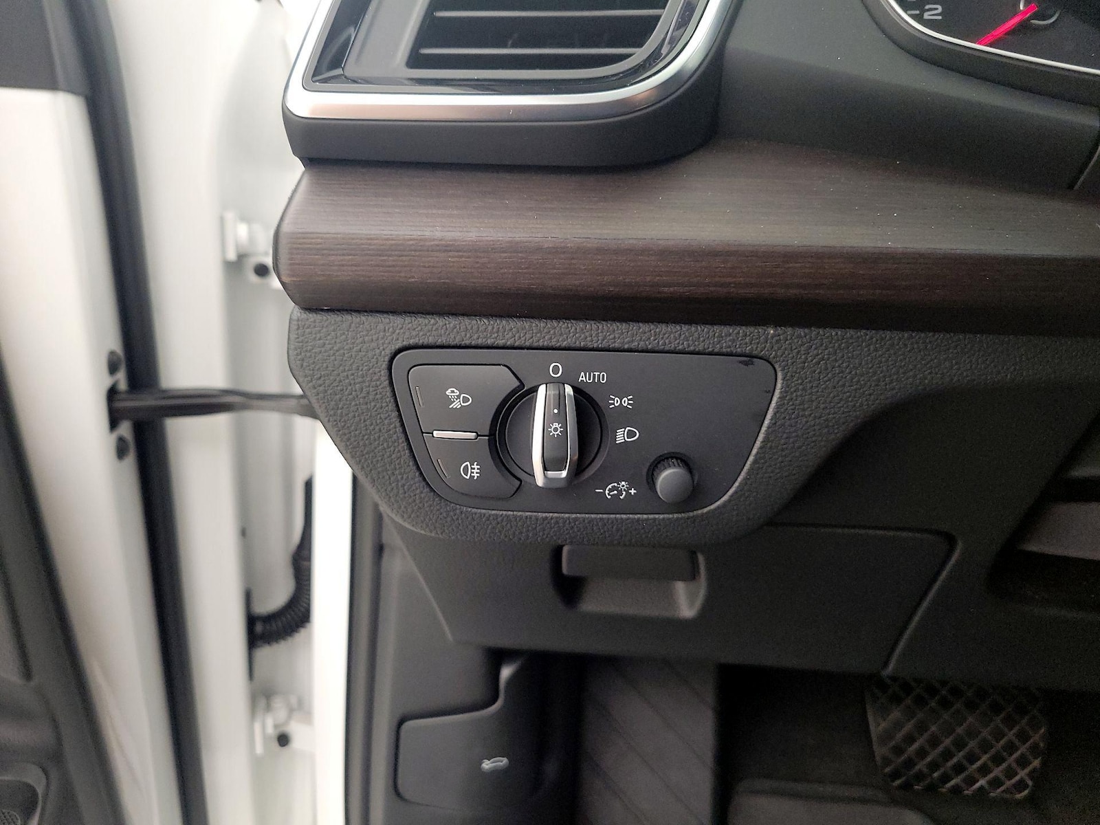 2022 Audi Q5 Premium - Photo 14