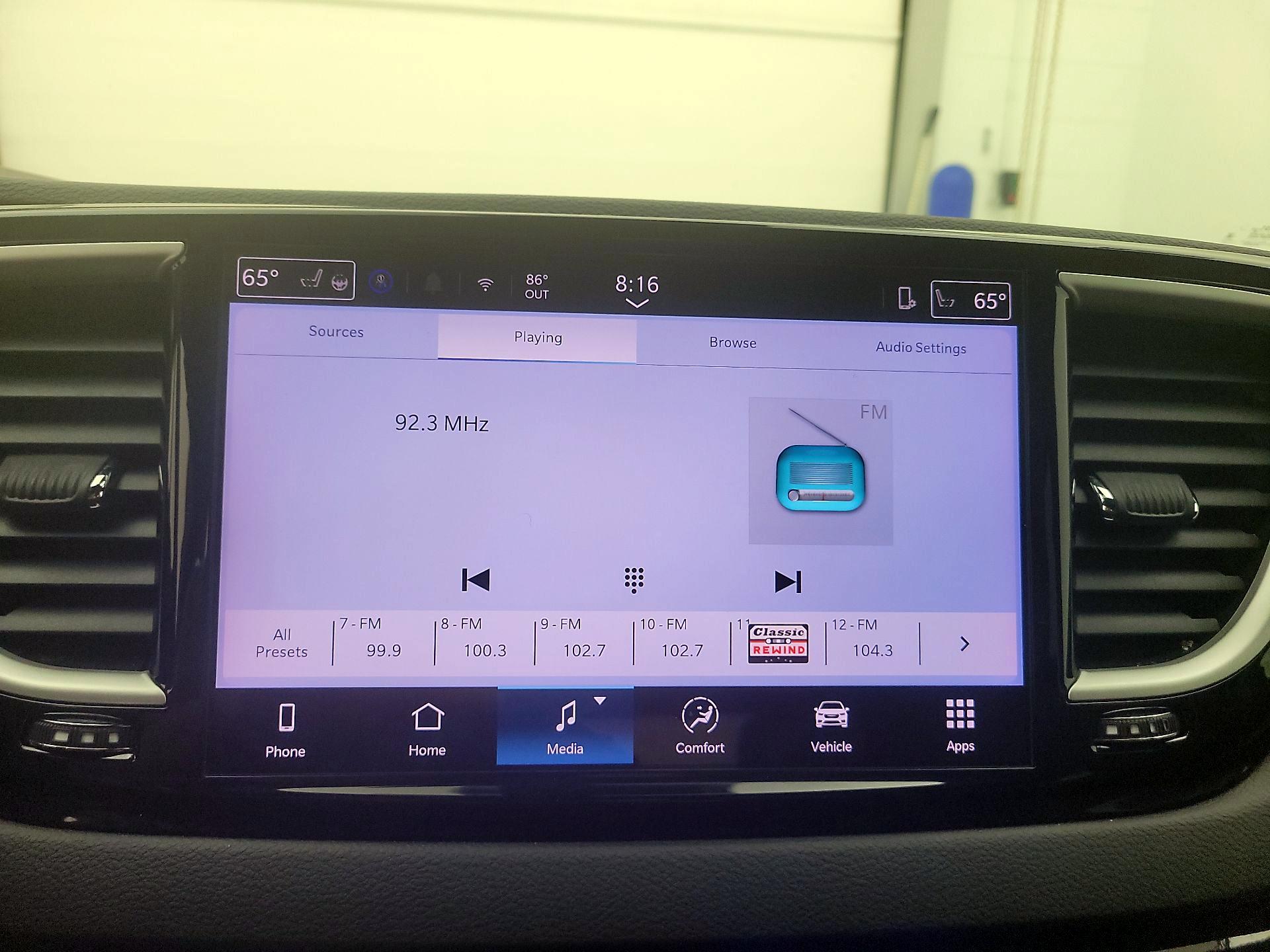 Thumbnail: 2025 Chrysler Pacifica - 15