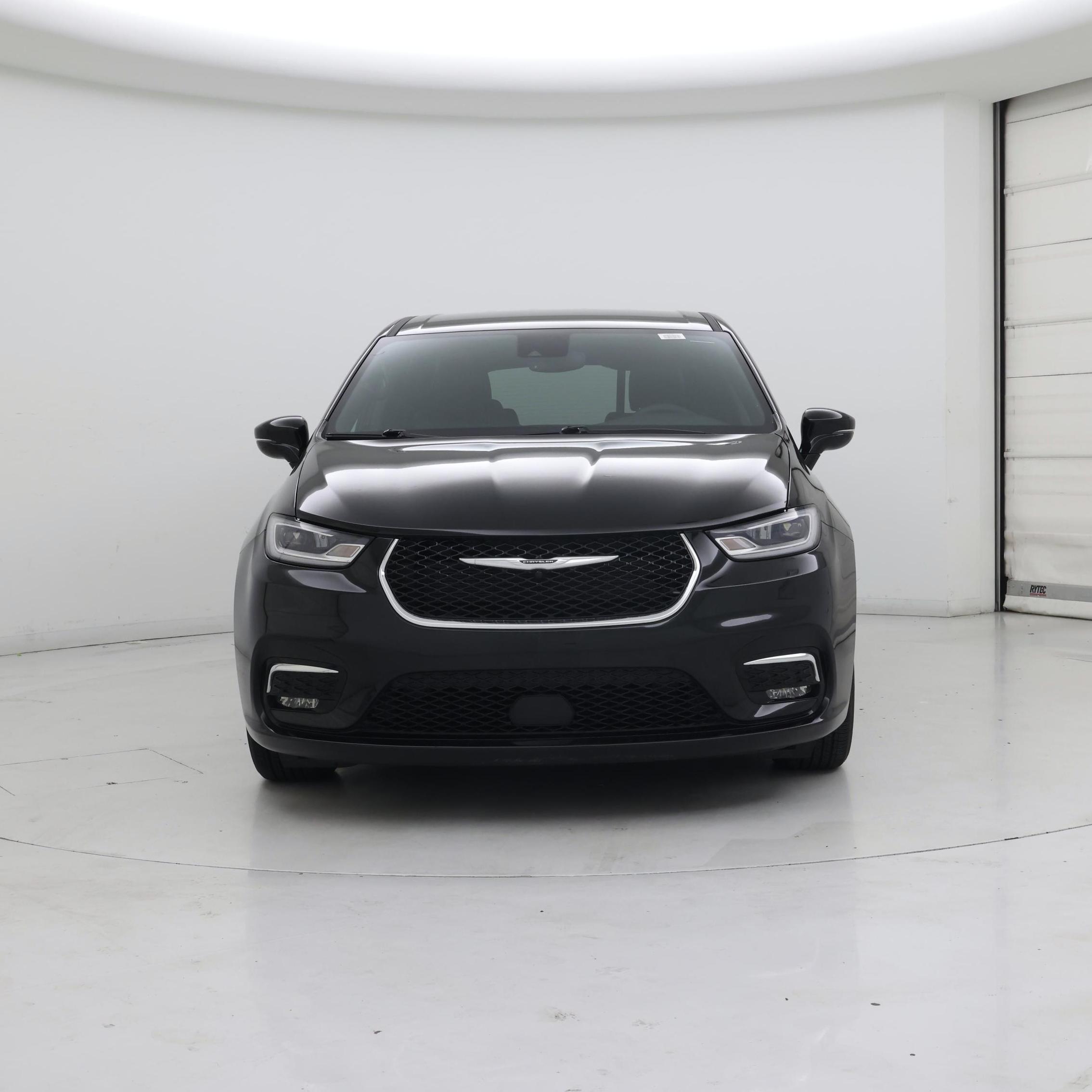 Thumbnail: 2025 Chrysler Pacifica - 5