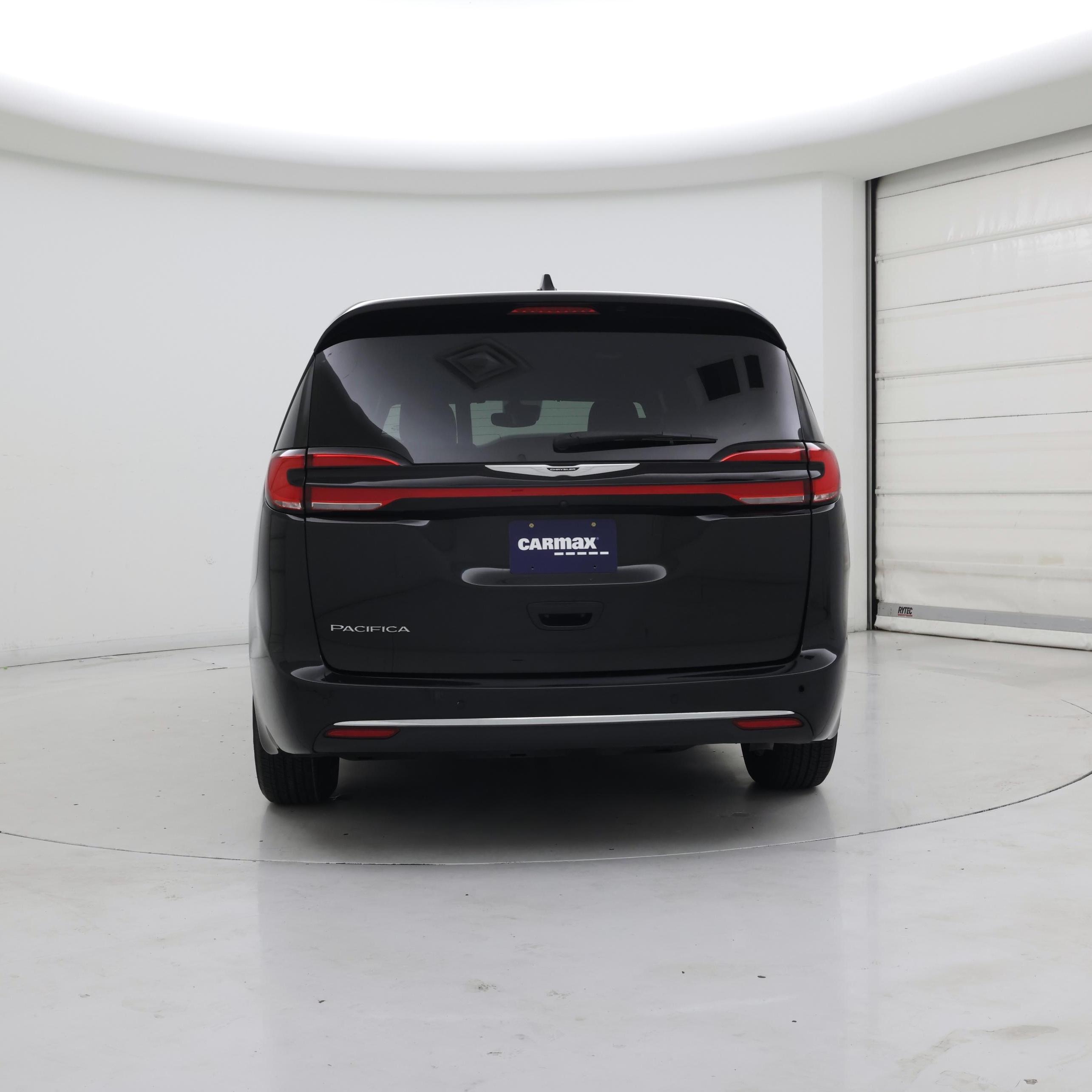 Thumbnail: 2025 Chrysler Pacifica - 6