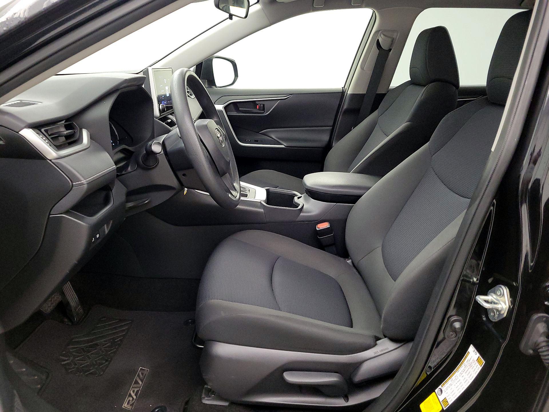Thumbnail: 2023 Toyota RAV4 - 11