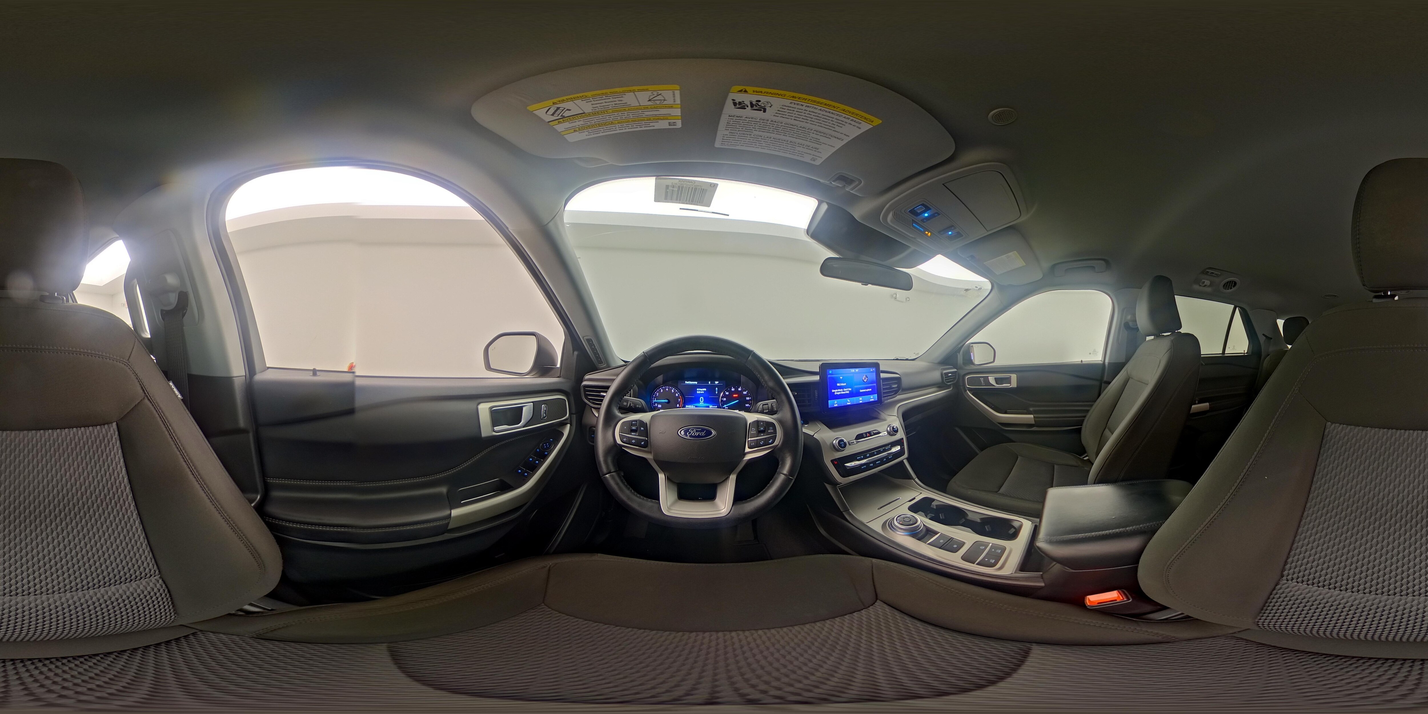 2023 Ford Explorer XLT - Photo 28
