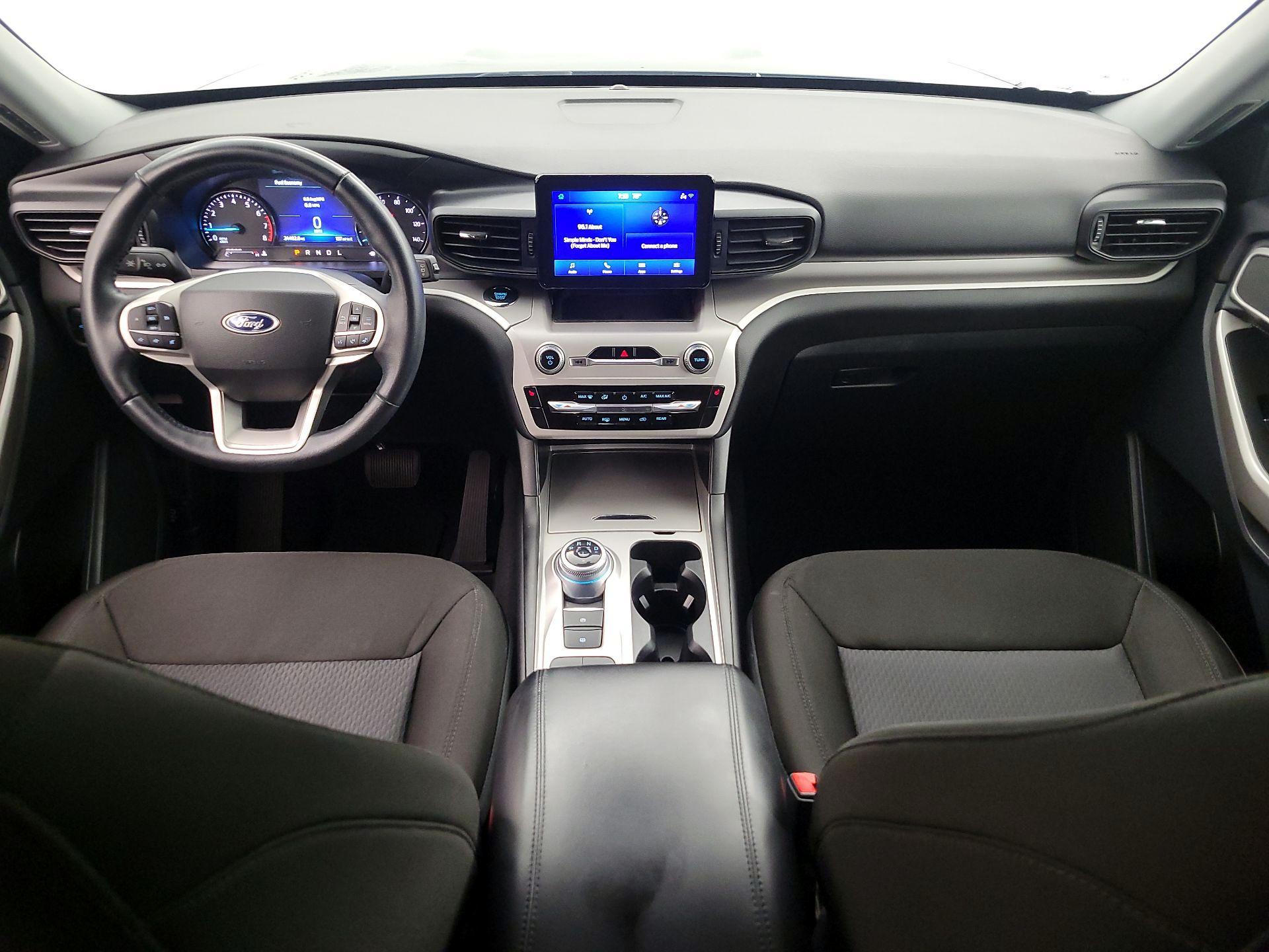 Thumbnail: 2023 Ford Explorer - 9