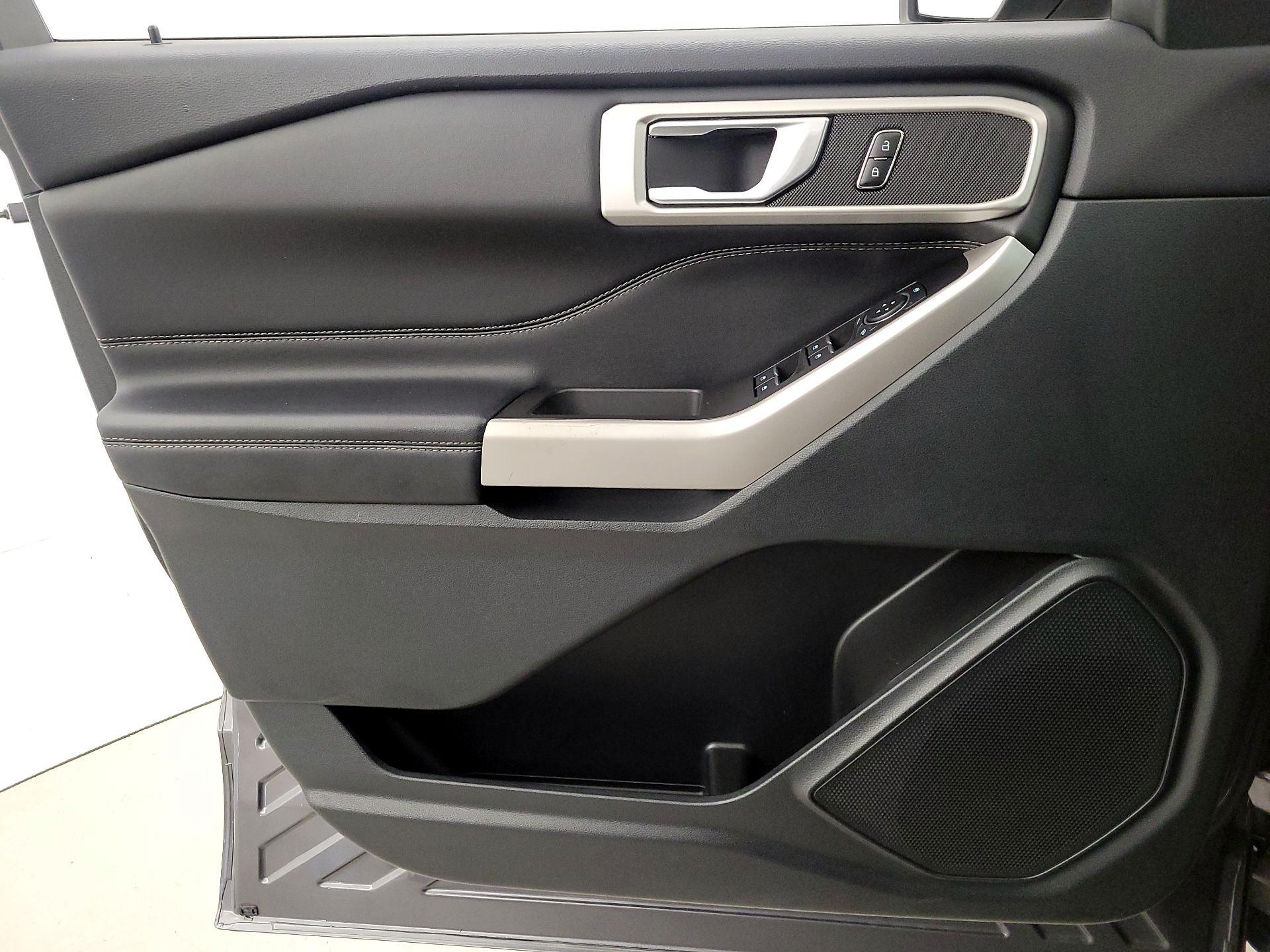 Thumbnail: 2023 Ford Explorer - 12