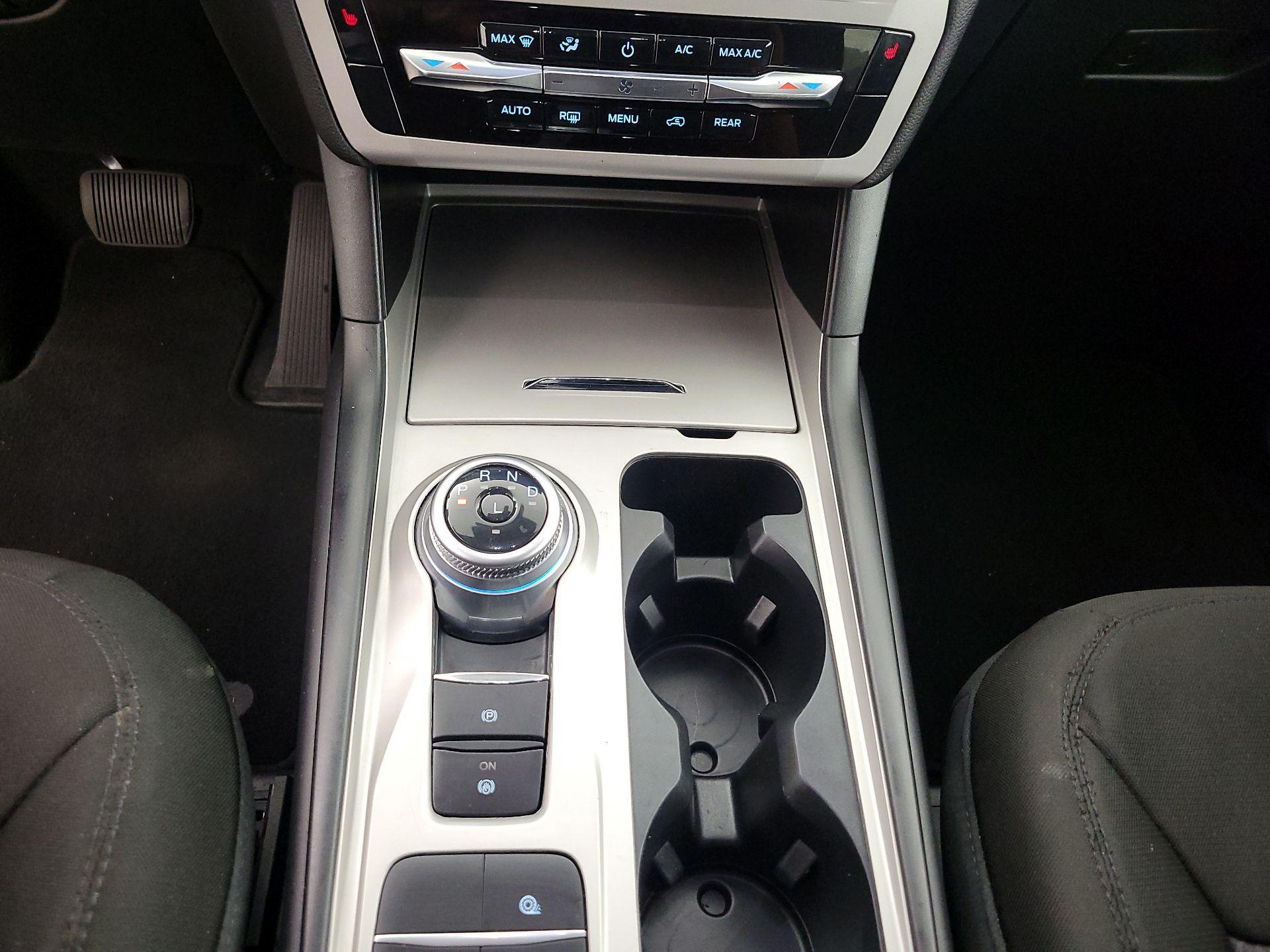 Thumbnail: 2023 Ford Explorer - 17