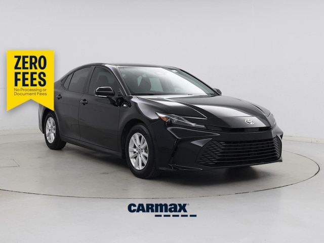 Black 2025 Toyota Camry Sedan Front-Wheel Drive Automatic
