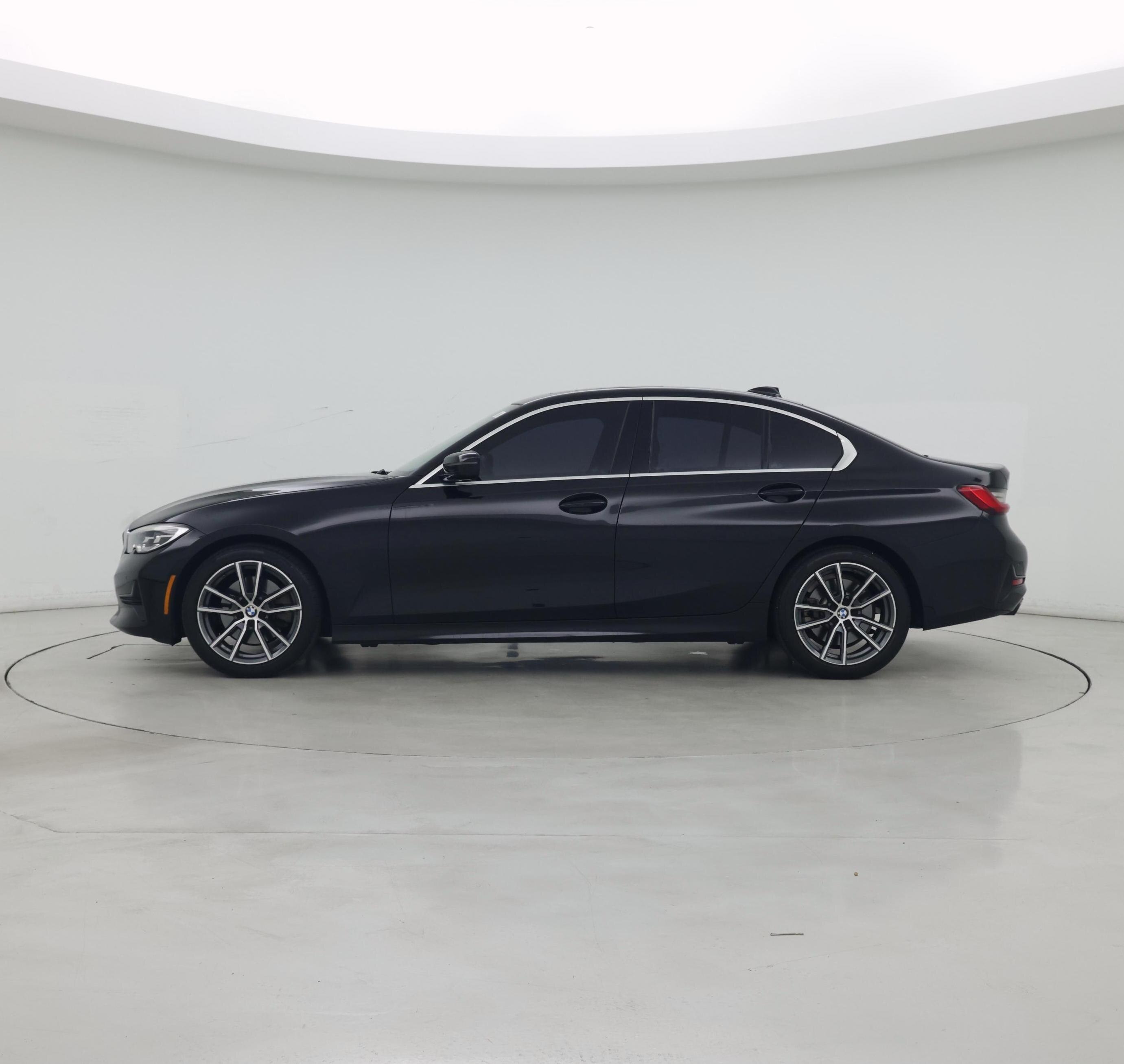 Thumbnail: 2020 BMW 3 Series - 3