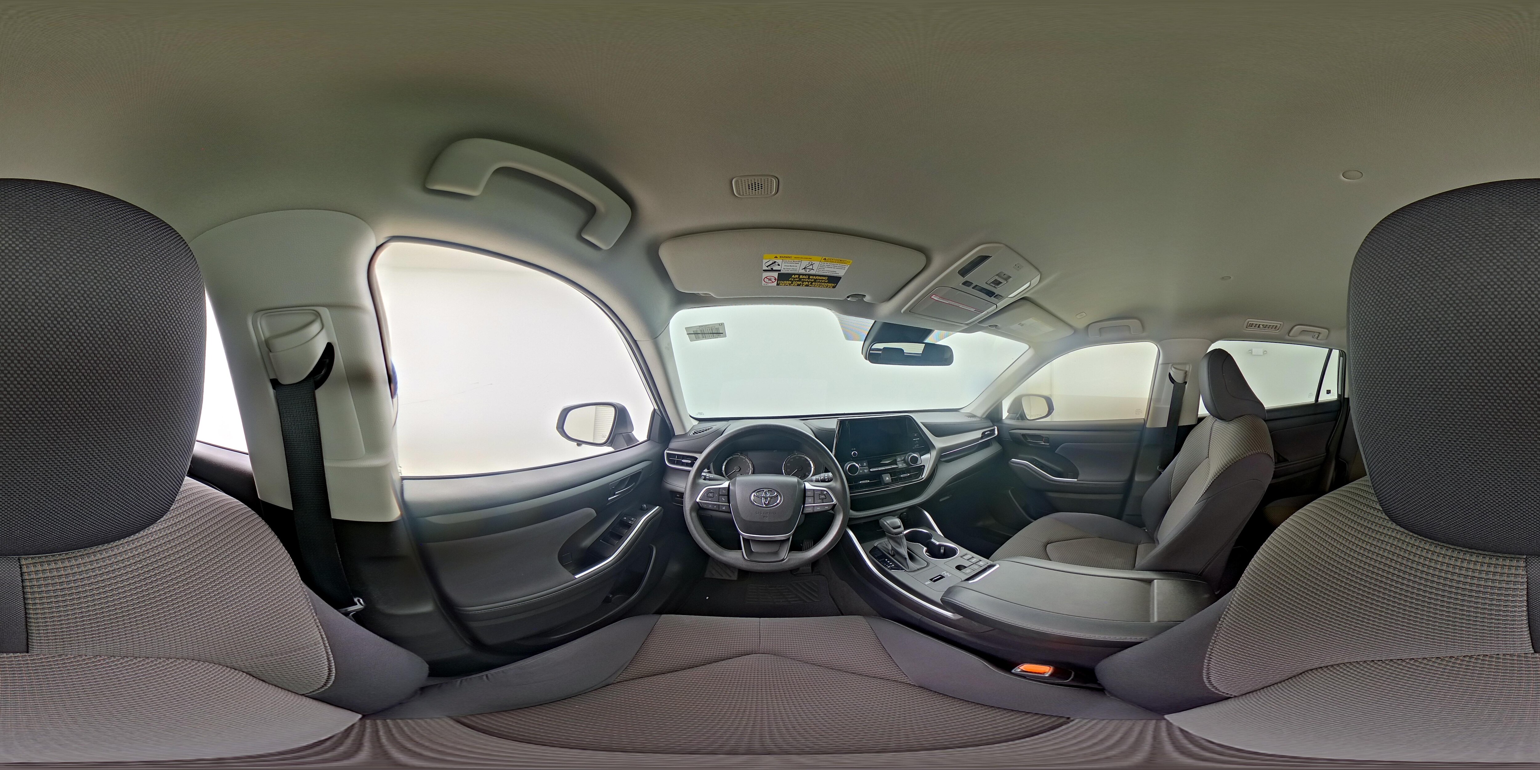 2023 Toyota Highlander L - Photo 28