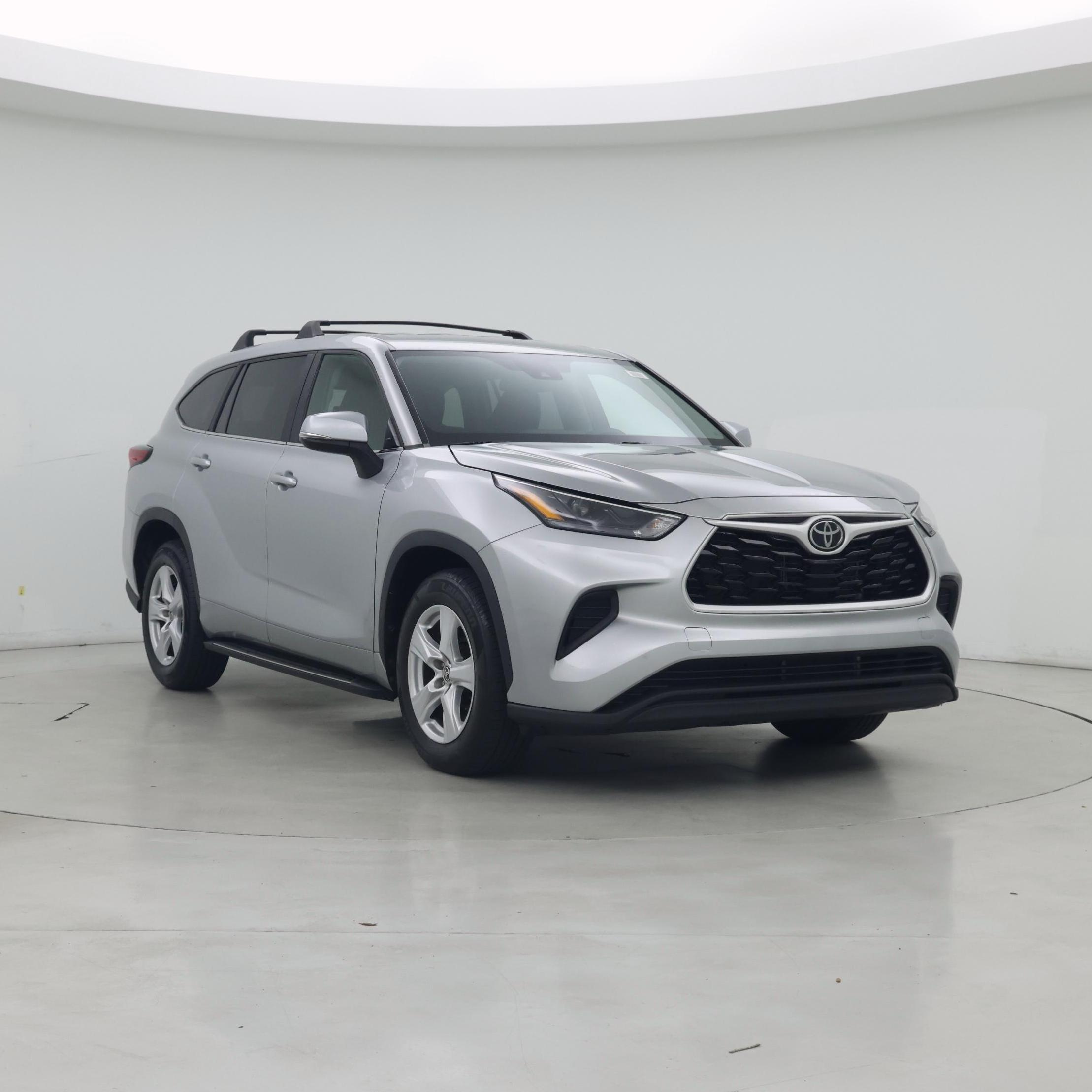 Silver 2023 Toyota Highlander SUV / Crossover Front-Wheel Drive Automatic
