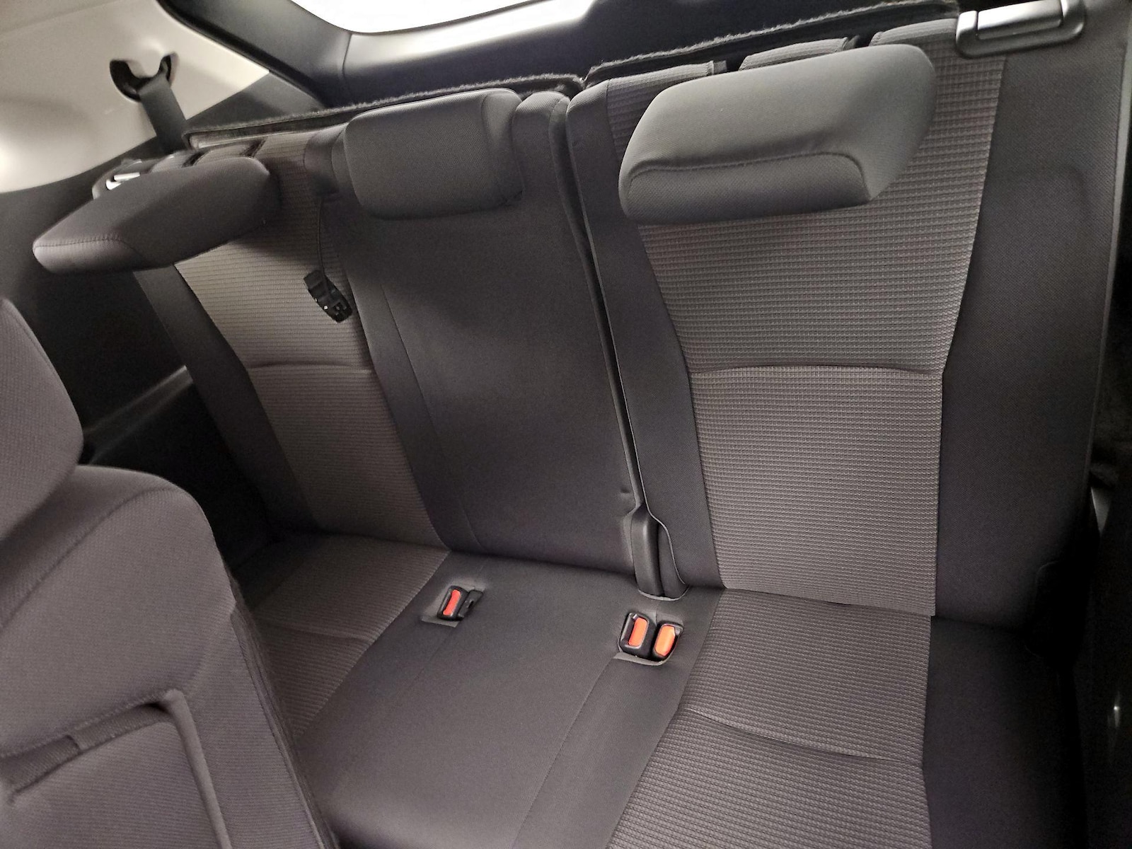 2023 Toyota Highlander L - Photo 21