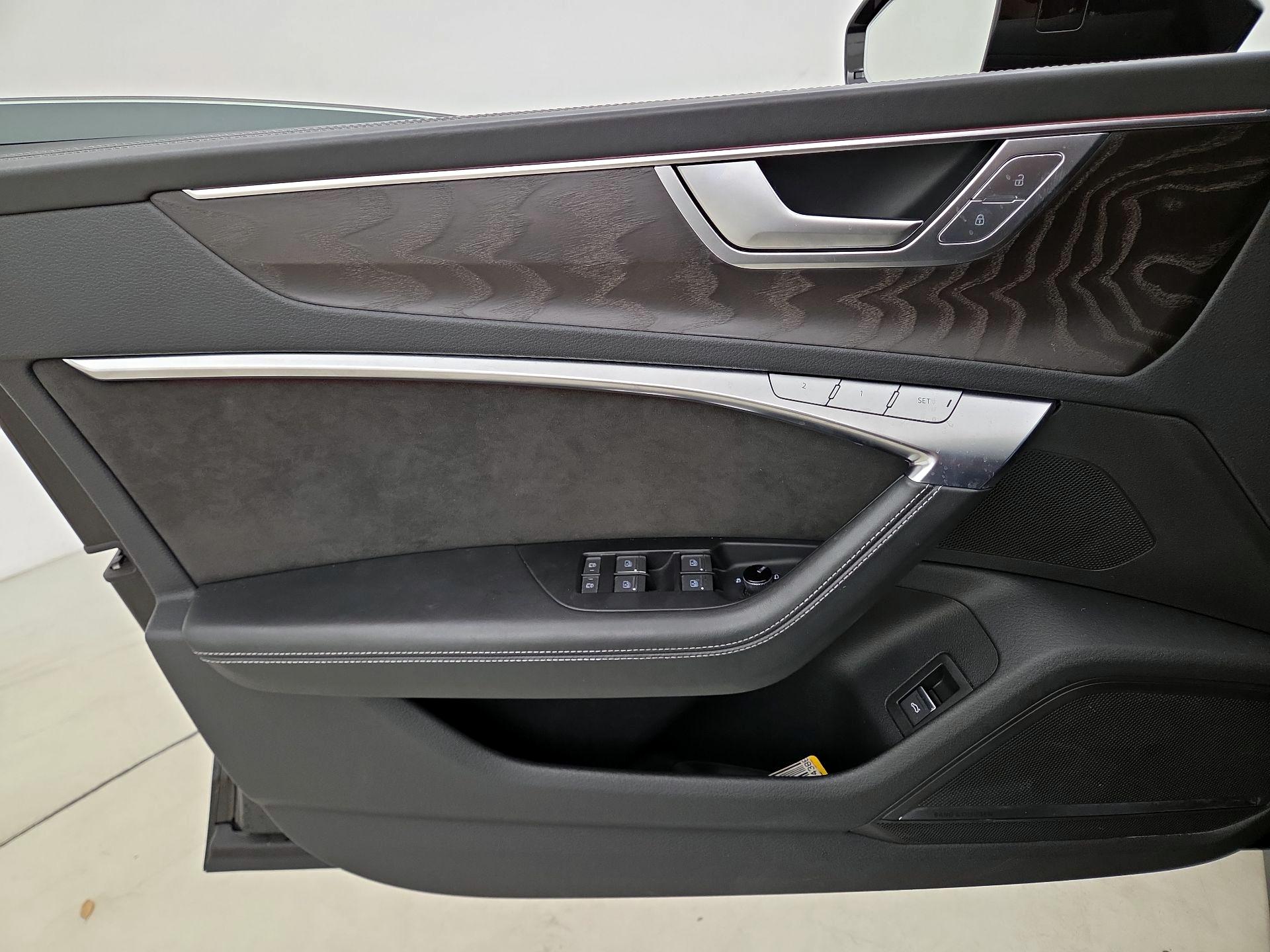 Thumbnail: 2021 Audi A7 - 12