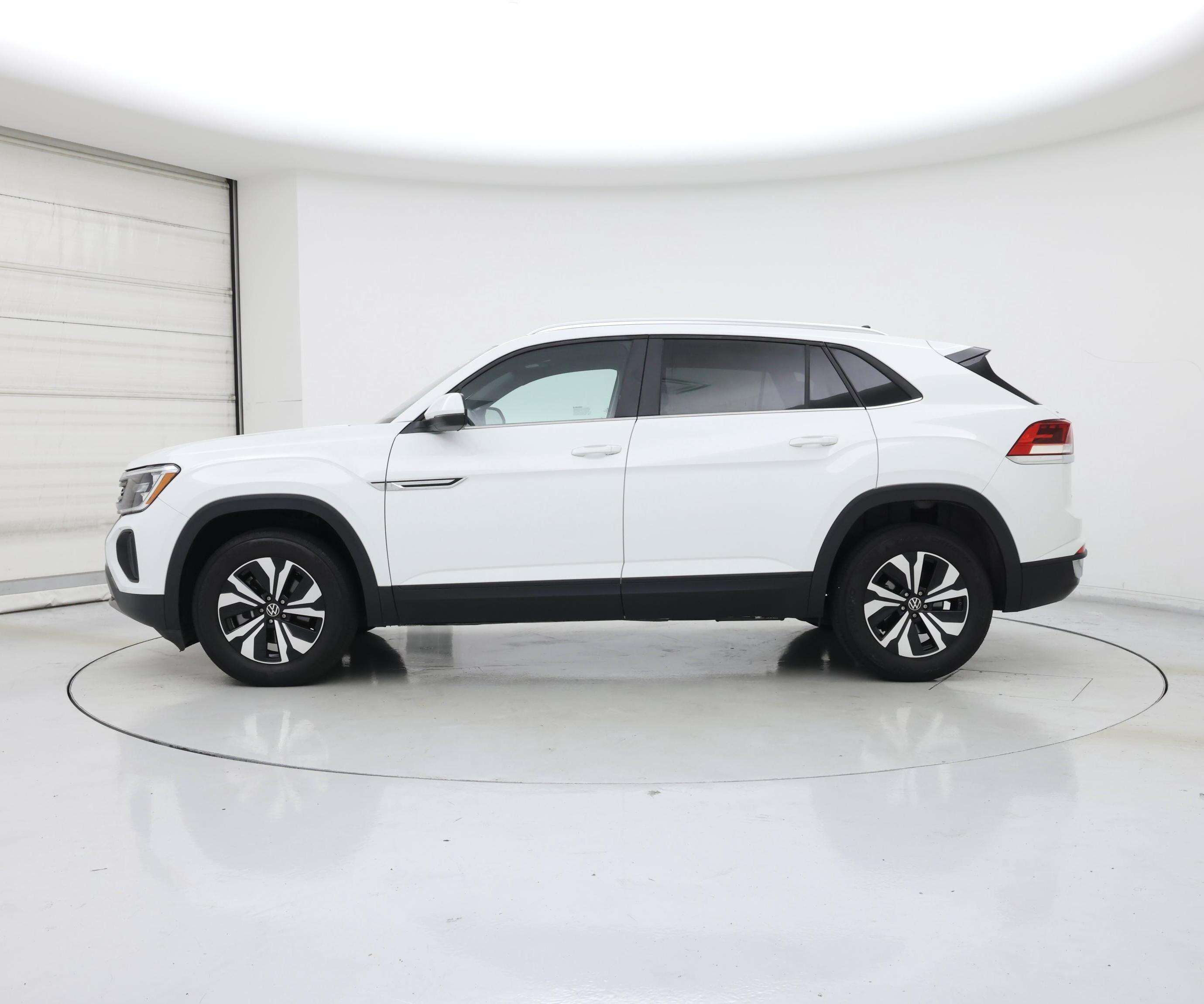 Thumbnail: 2024 Volkswagen Atlas - 3