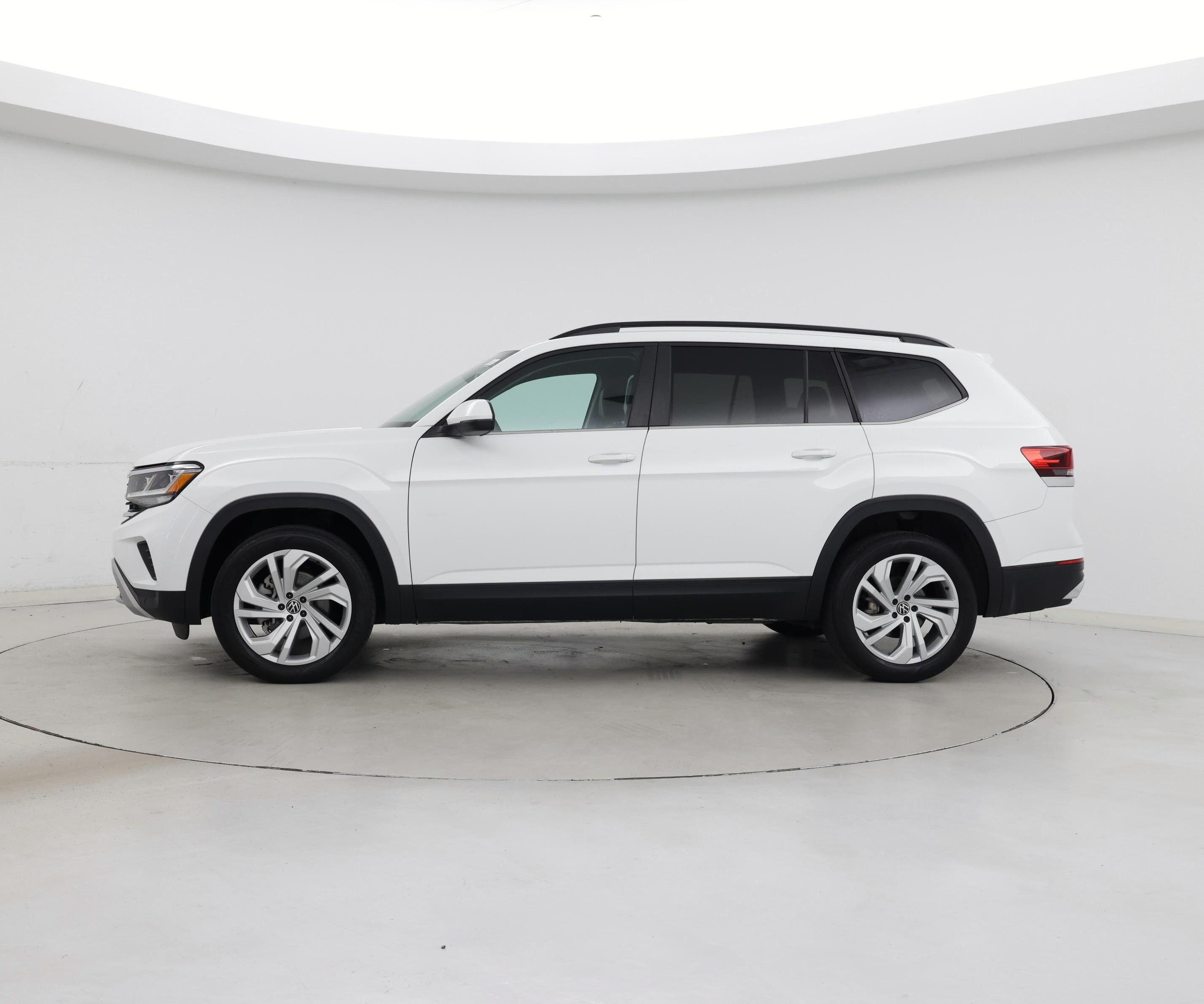 Thumbnail: 2023 Volkswagen Atlas - 3