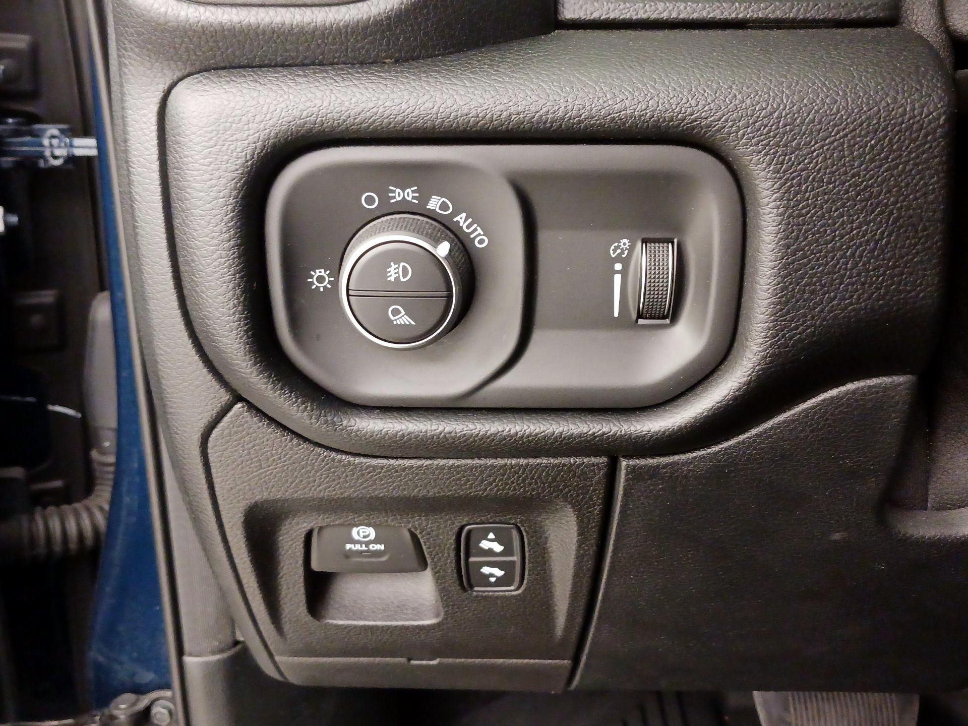Thumbnail: 2020 RAM 1500 - 13
