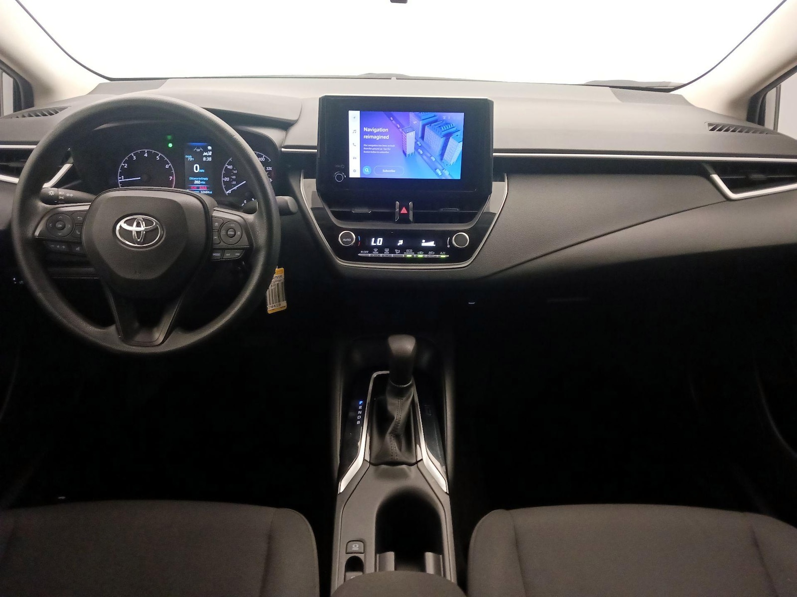 2023 Toyota Corolla LE - Photo 10