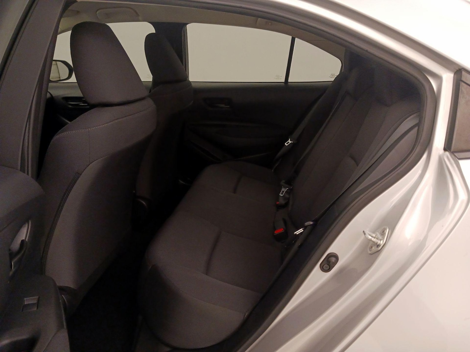 2023 Toyota Corolla LE - Photo 20