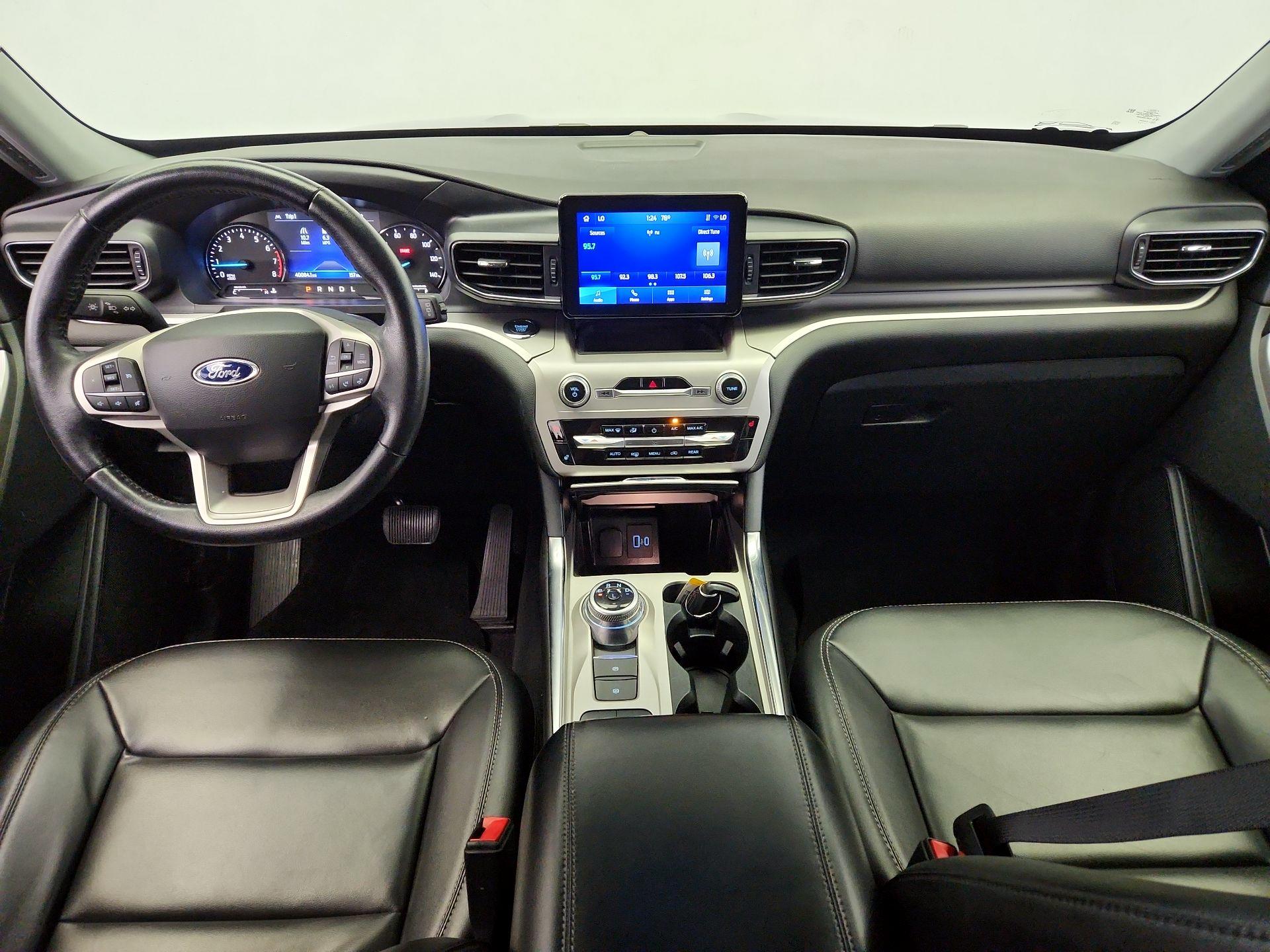 Thumbnail: 2022 Ford Explorer - 9
