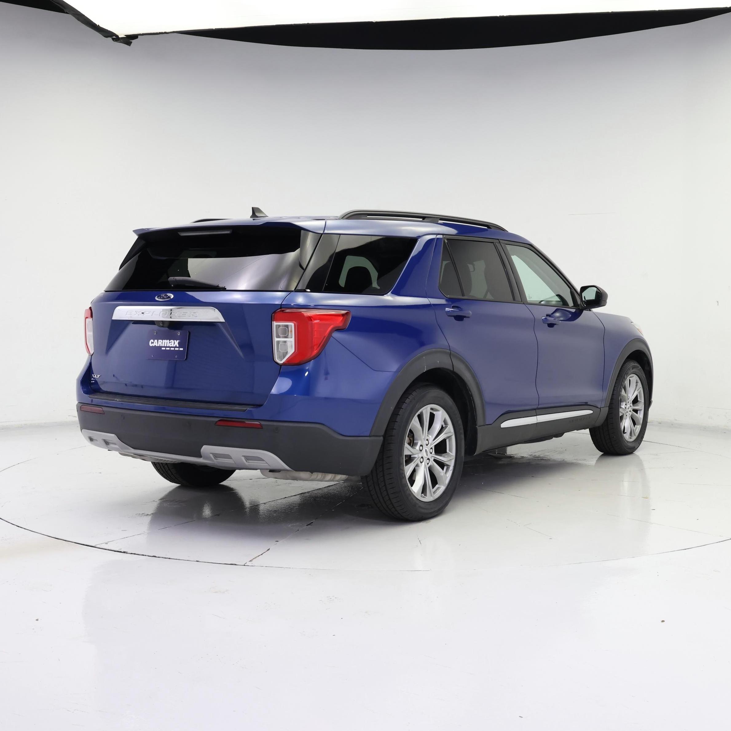 Thumbnail: 2022 Ford Explorer - 8