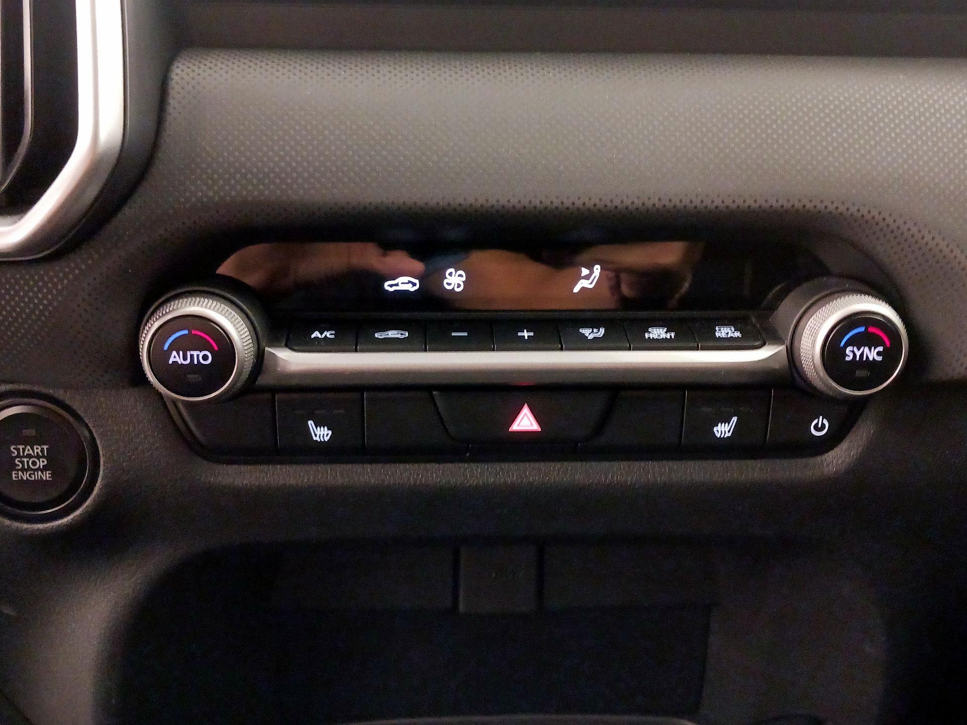 Thumbnail: 2025 Mazda CX-50 - 17