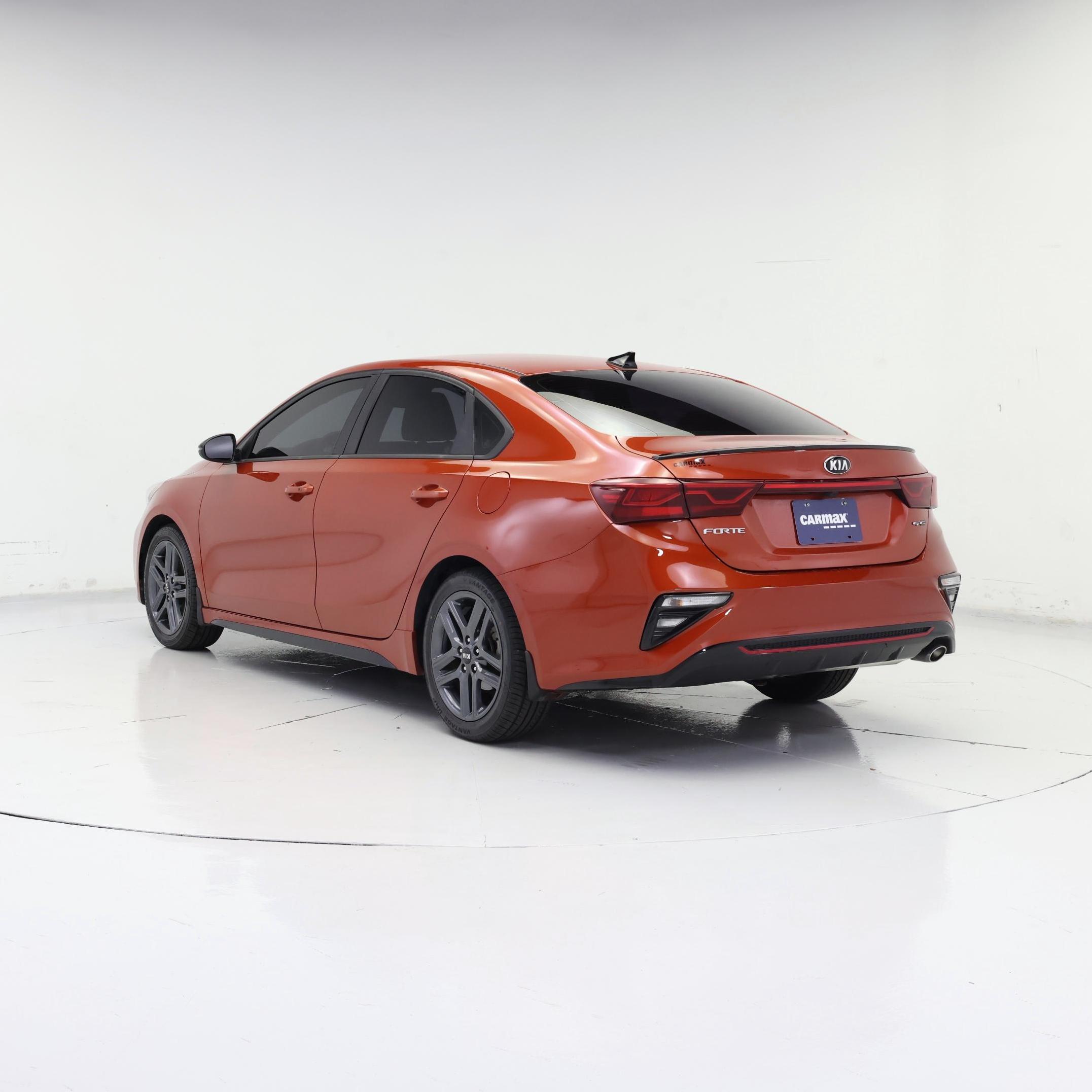 Thumbnail: 2021 Kia Forte - 2