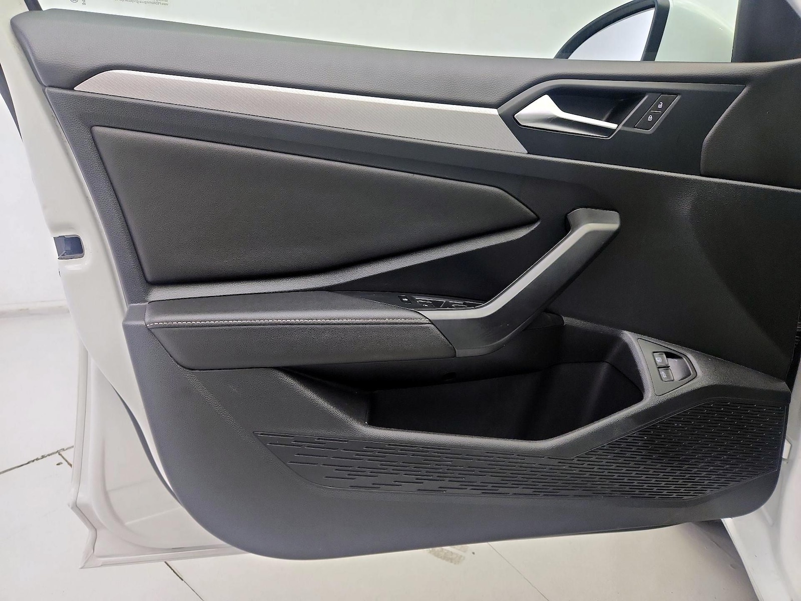 2024 Volkswagen Jetta S - Photo 4