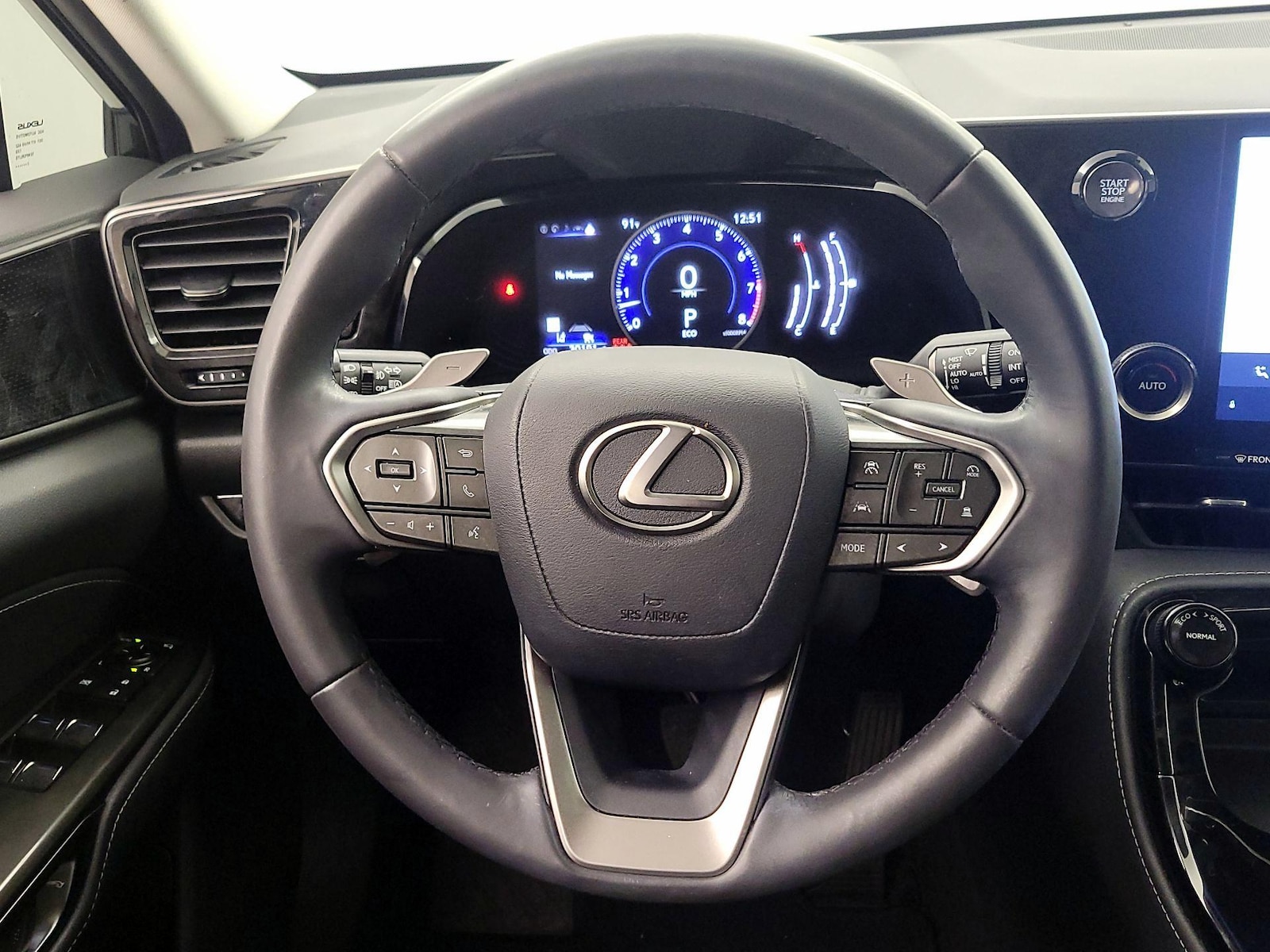 2024 Lexus NX 250 - Photo 11
