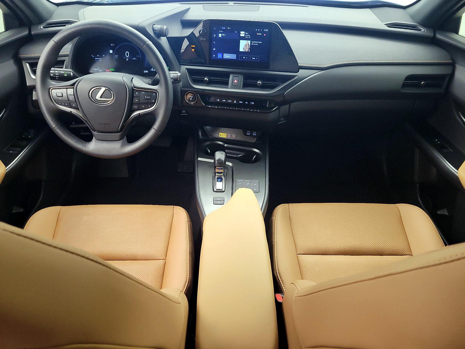 Thumbnail: 2025 Lexus UX - 9