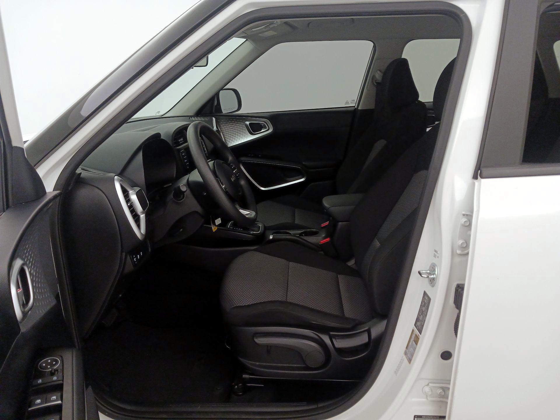Thumbnail: 2024 Kia Soul - 11