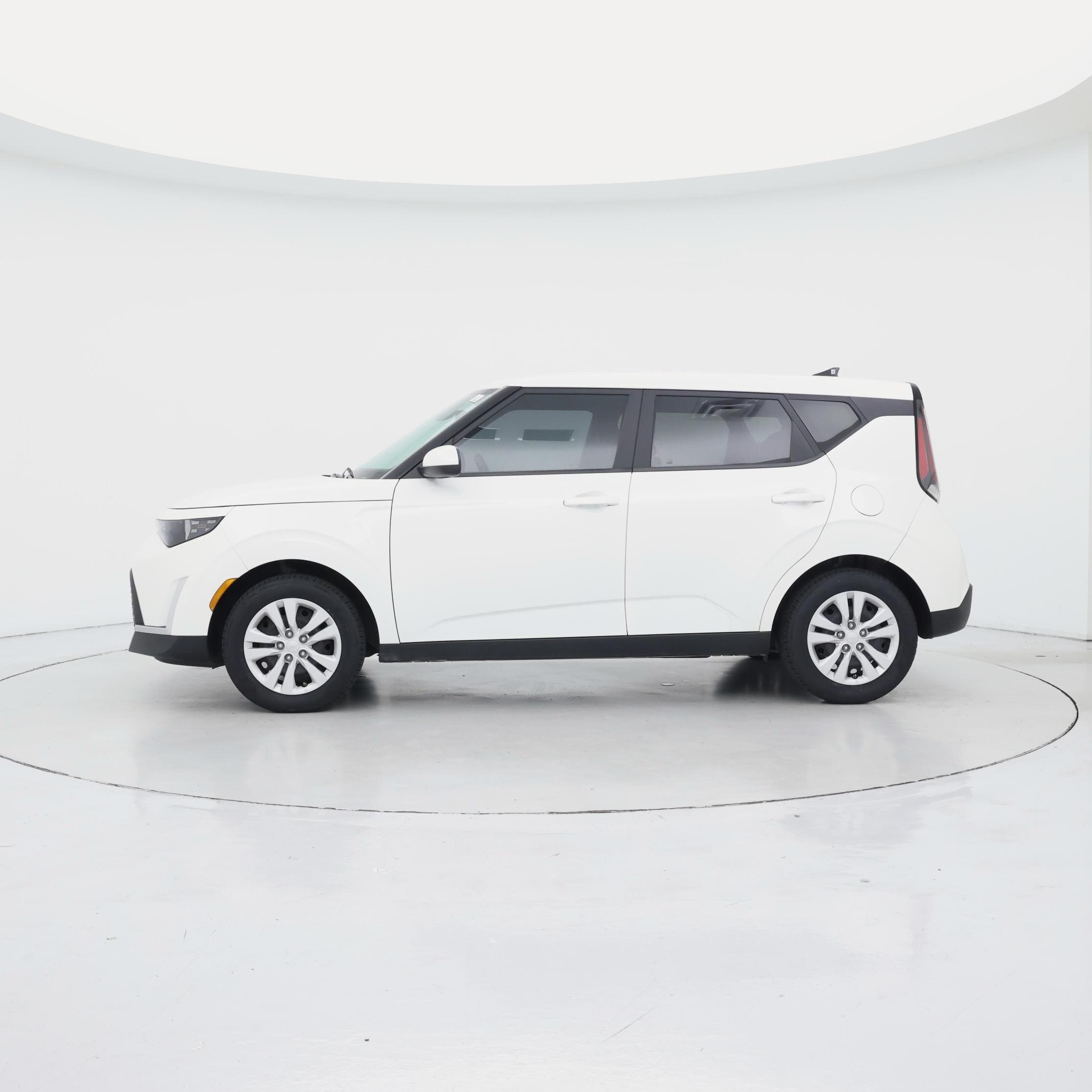 Thumbnail: 2024 Kia Soul - 3