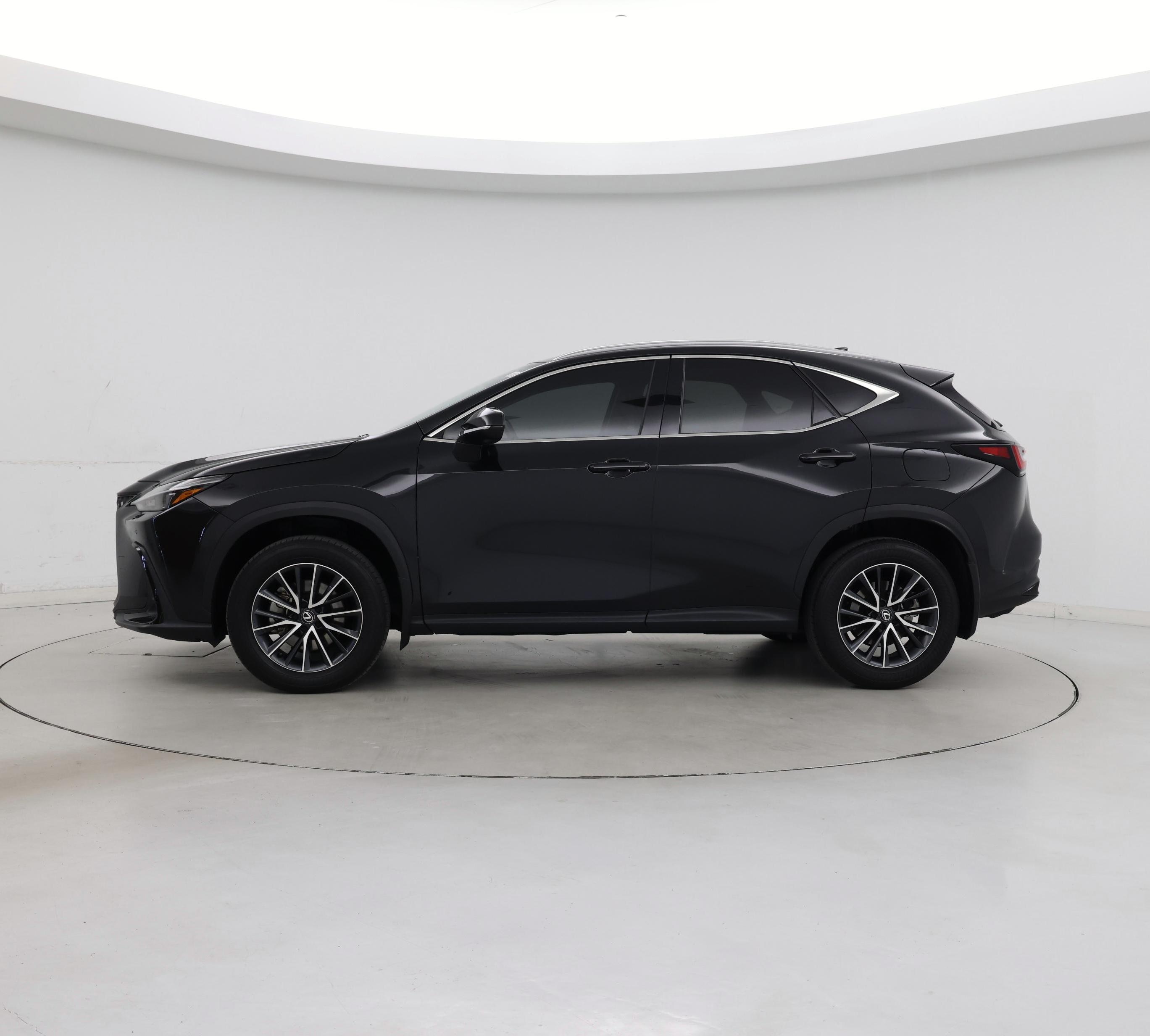 Thumbnail: 2025 Lexus NX - 3