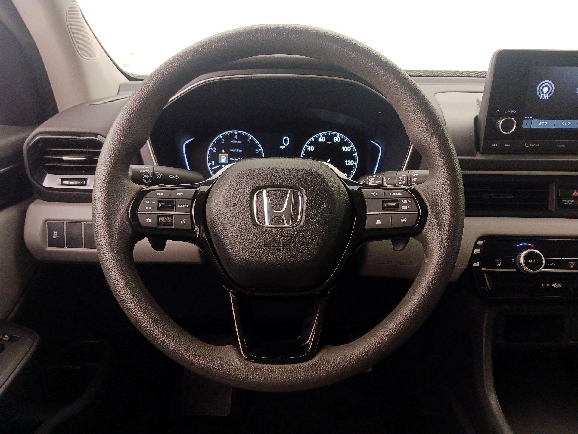 Thumbnail: 2023 Honda Pilot - 10