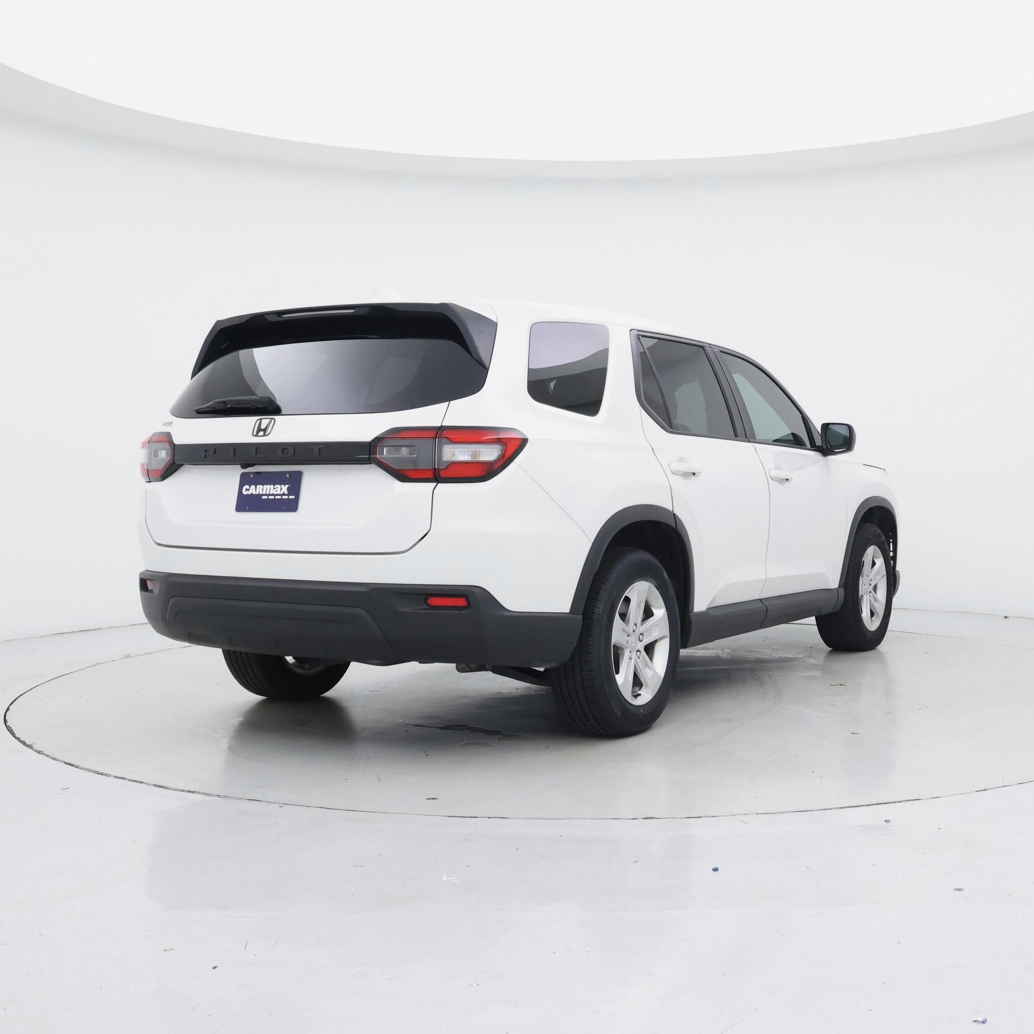 Thumbnail: 2023 Honda Pilot - 8