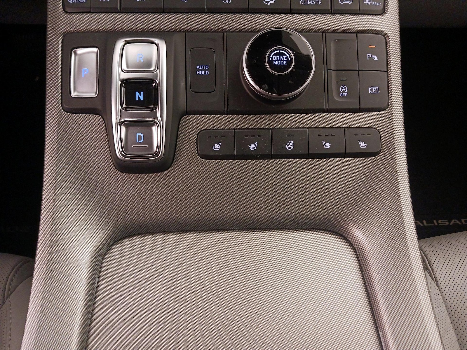 2024 Hyundai Palisade SEL - Photo 19