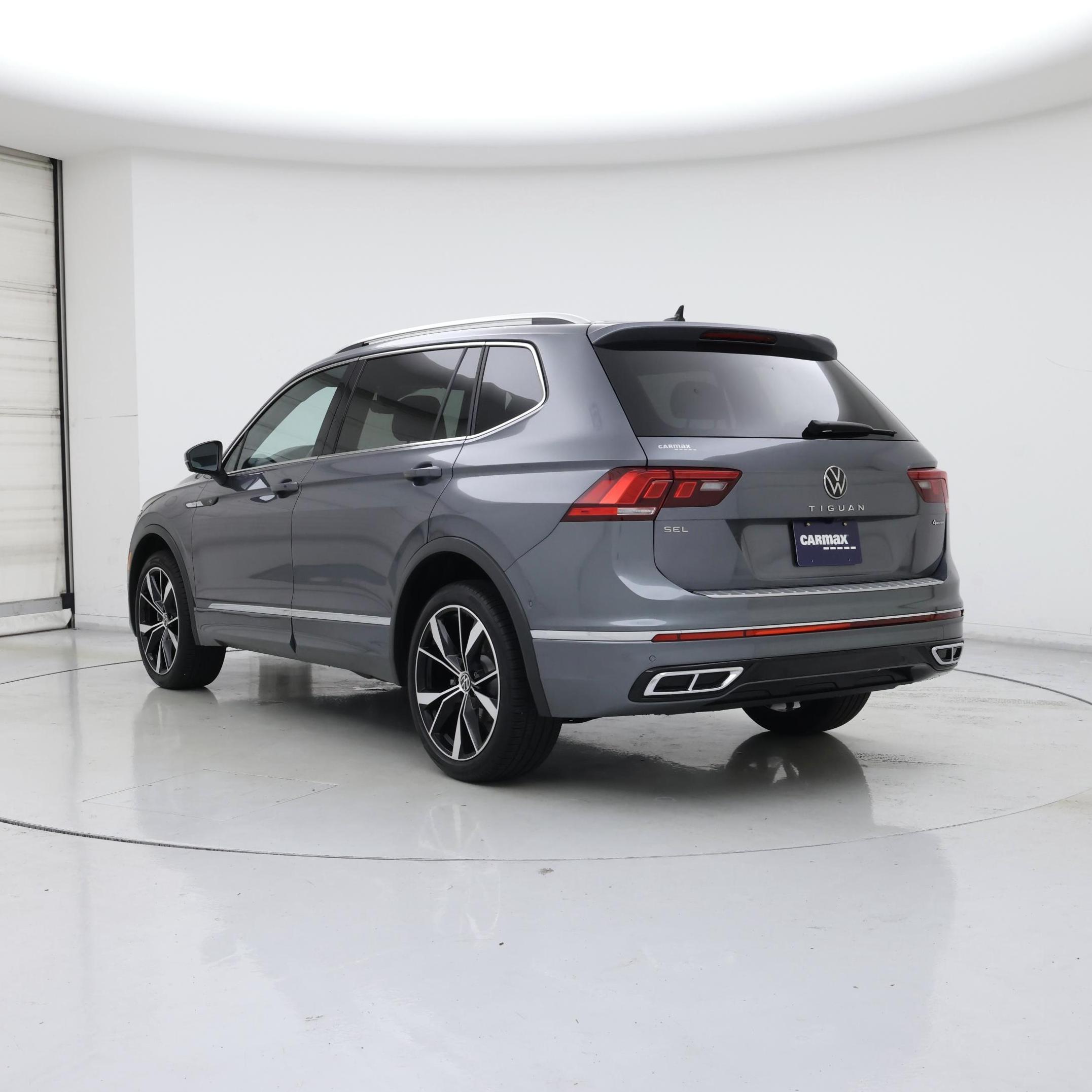 Thumbnail: 2024 Volkswagen Tiguan - 2