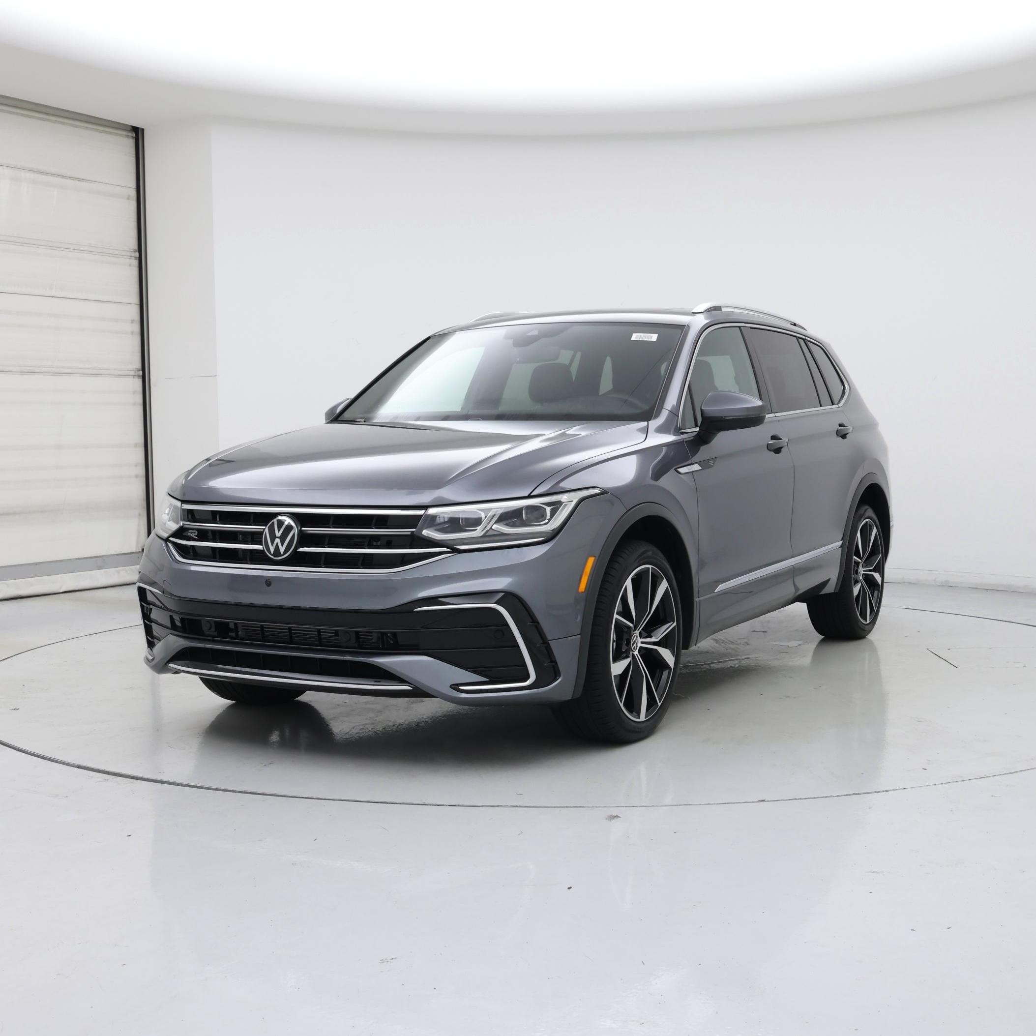 Thumbnail: 2024 Volkswagen Tiguan - 4