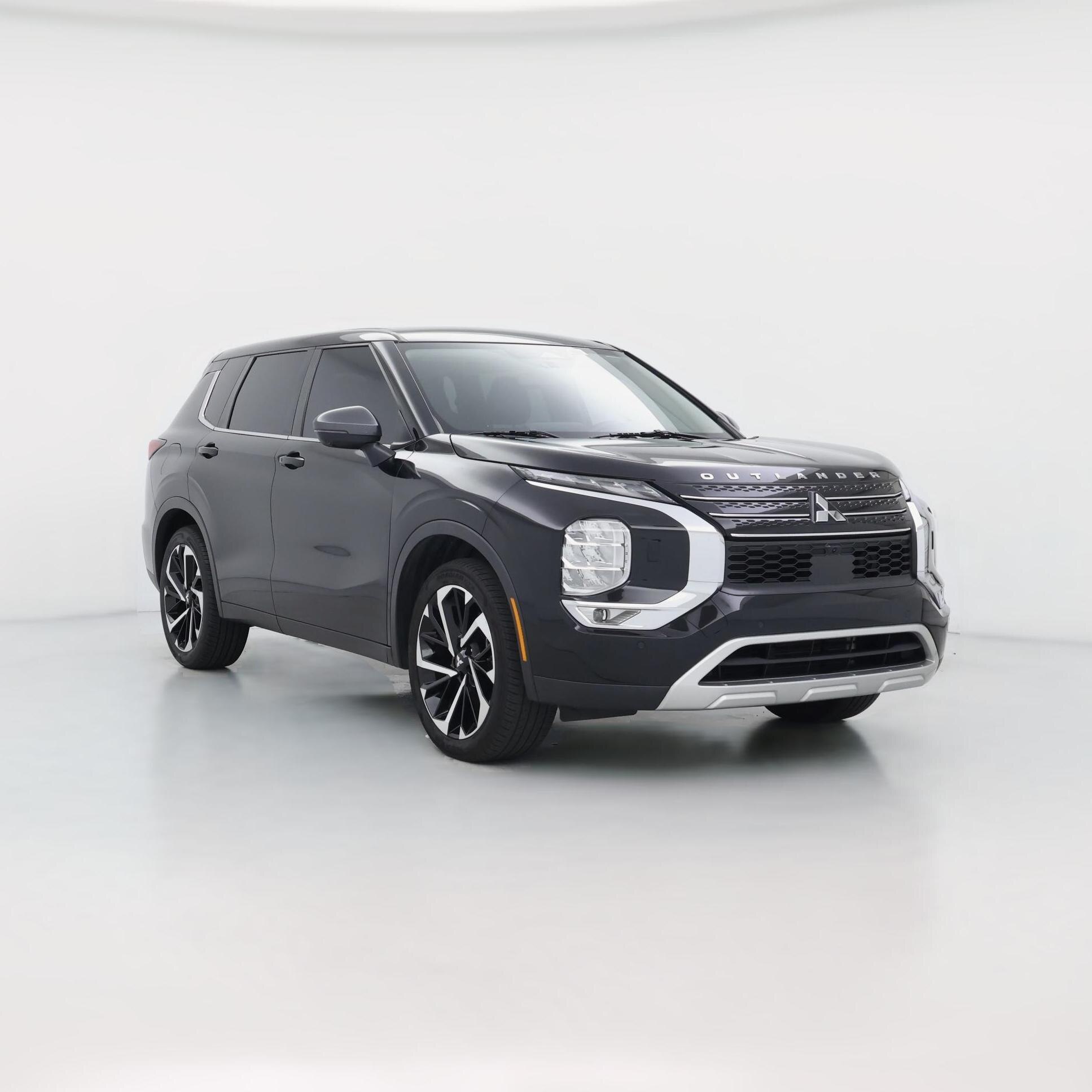 Thumbnail: 2022 Mitsubishi Outlander - 1