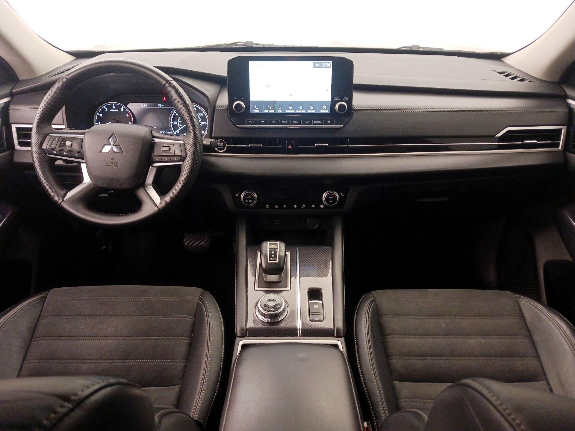 Thumbnail: 2022 Mitsubishi Outlander - 9