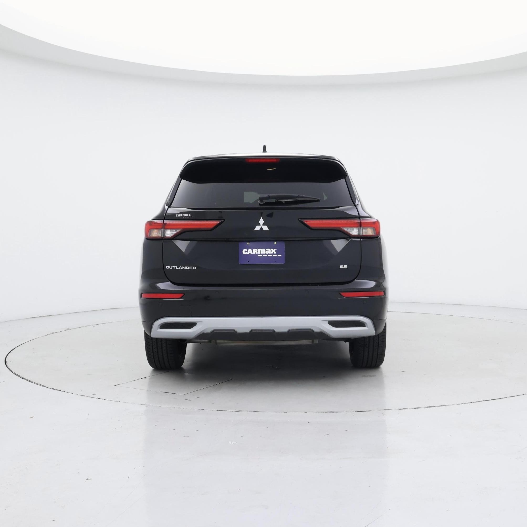 Thumbnail: 2022 Mitsubishi Outlander - 6