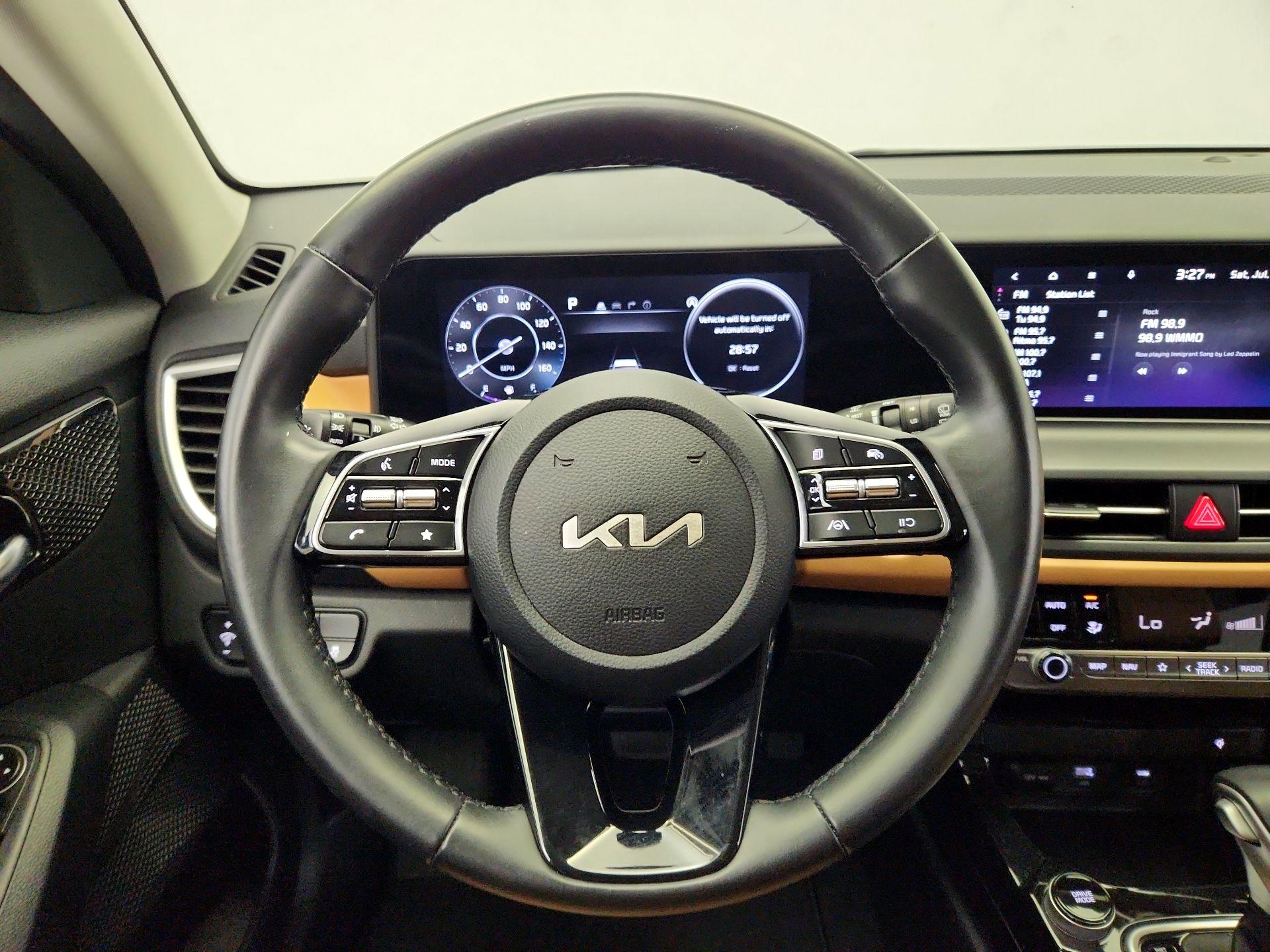 Thumbnail: 2024 Kia Seltos - 10