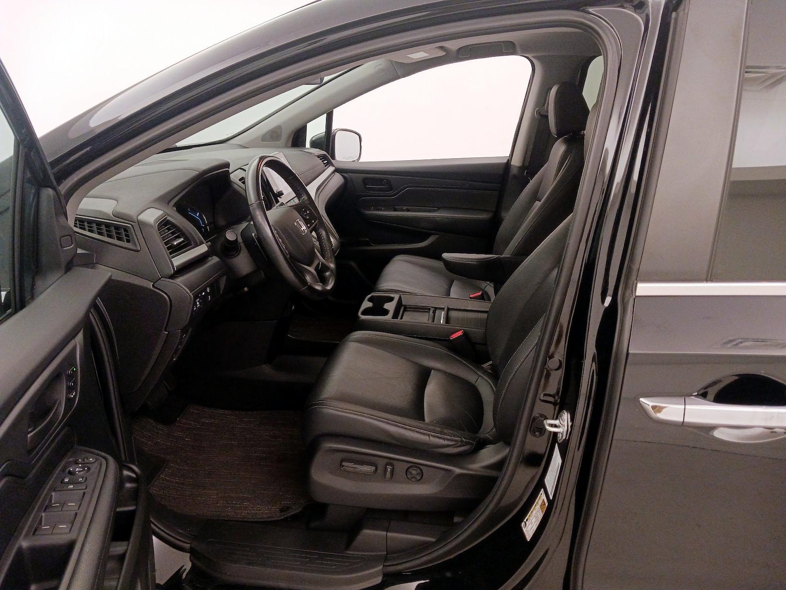 2024 Honda Odyssey EX-L - Photo 12