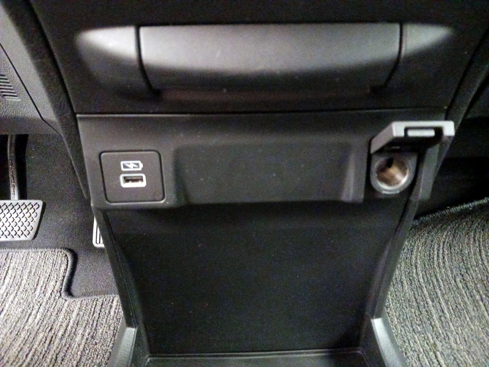 2024 Honda Odyssey EX-L - Photo 19