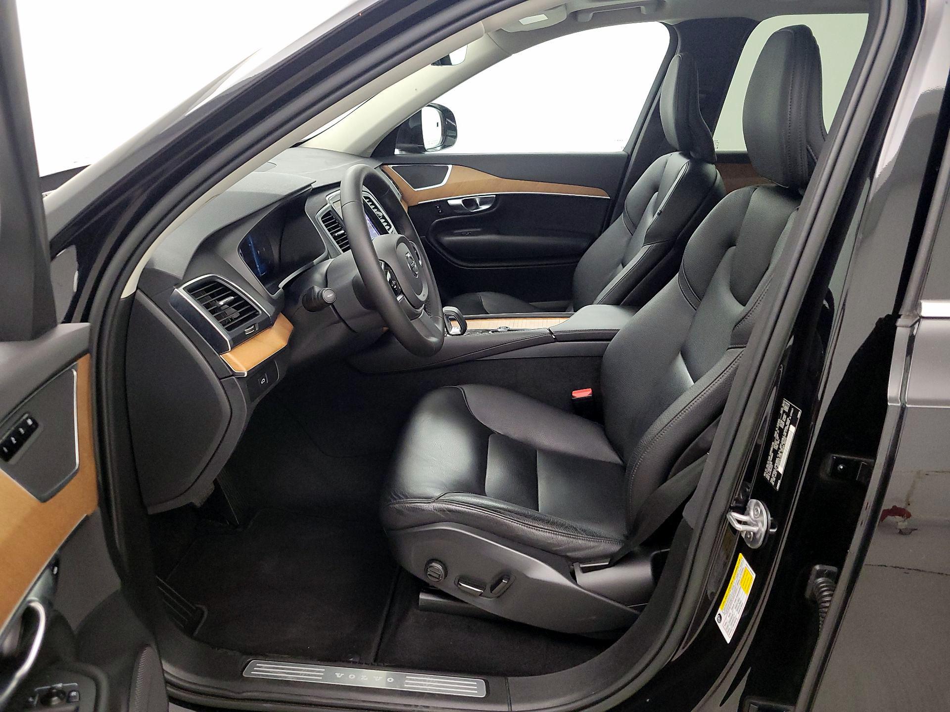 Thumbnail: 2023 Volvo XC90 - 11