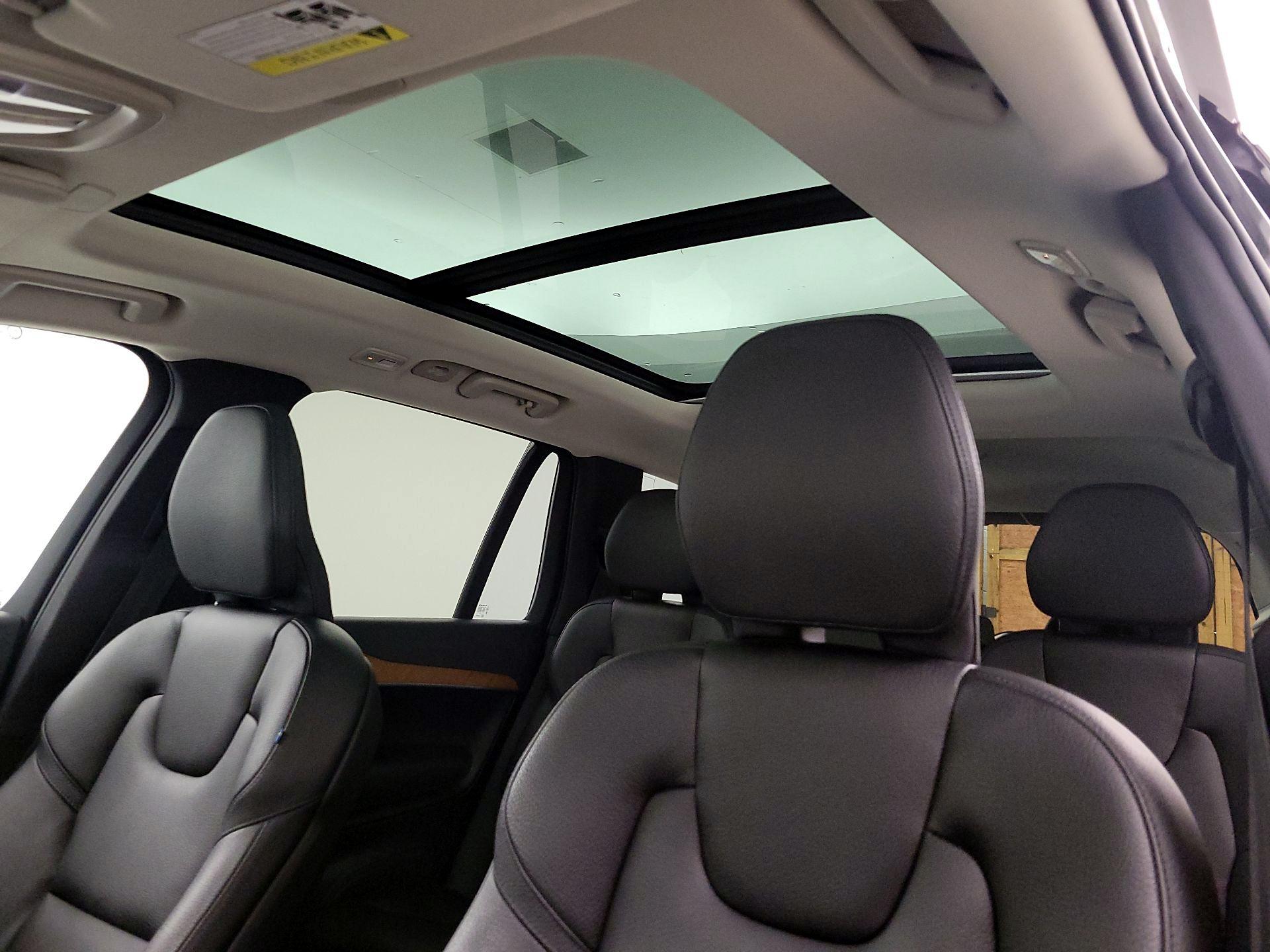 Thumbnail: 2023 Volvo XC90 - 20